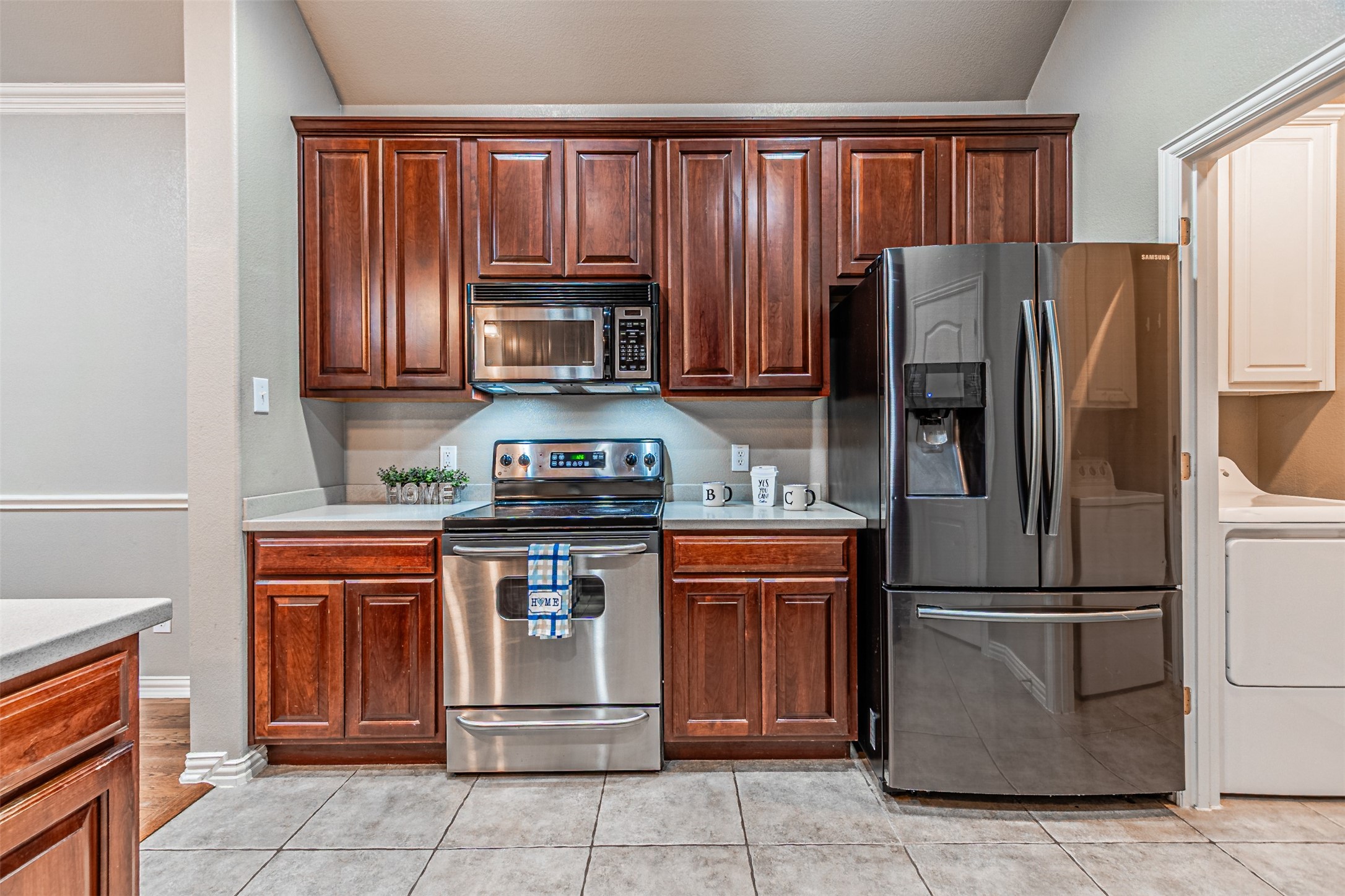 3290 Munstead Trail