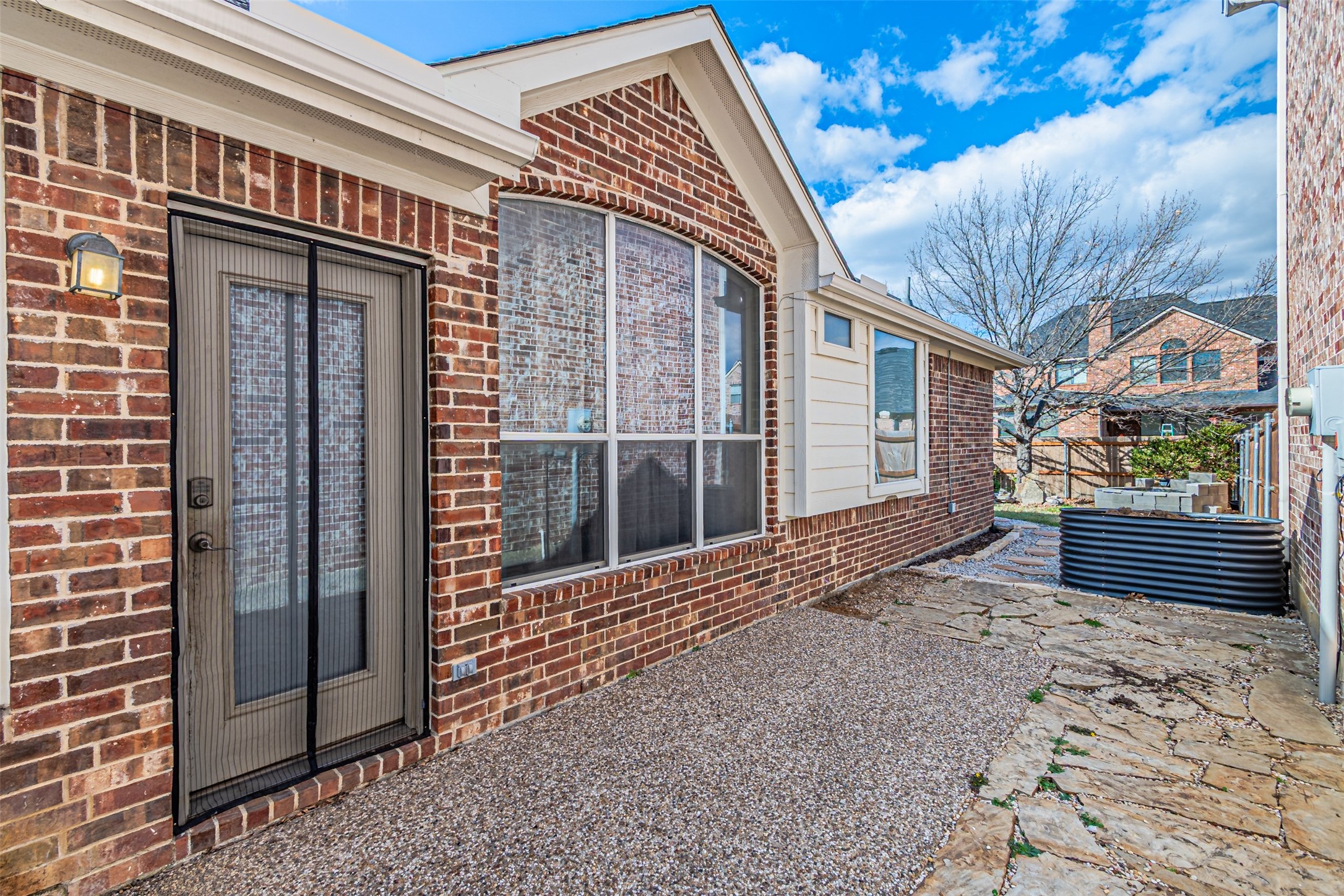 3290 Munstead Trail