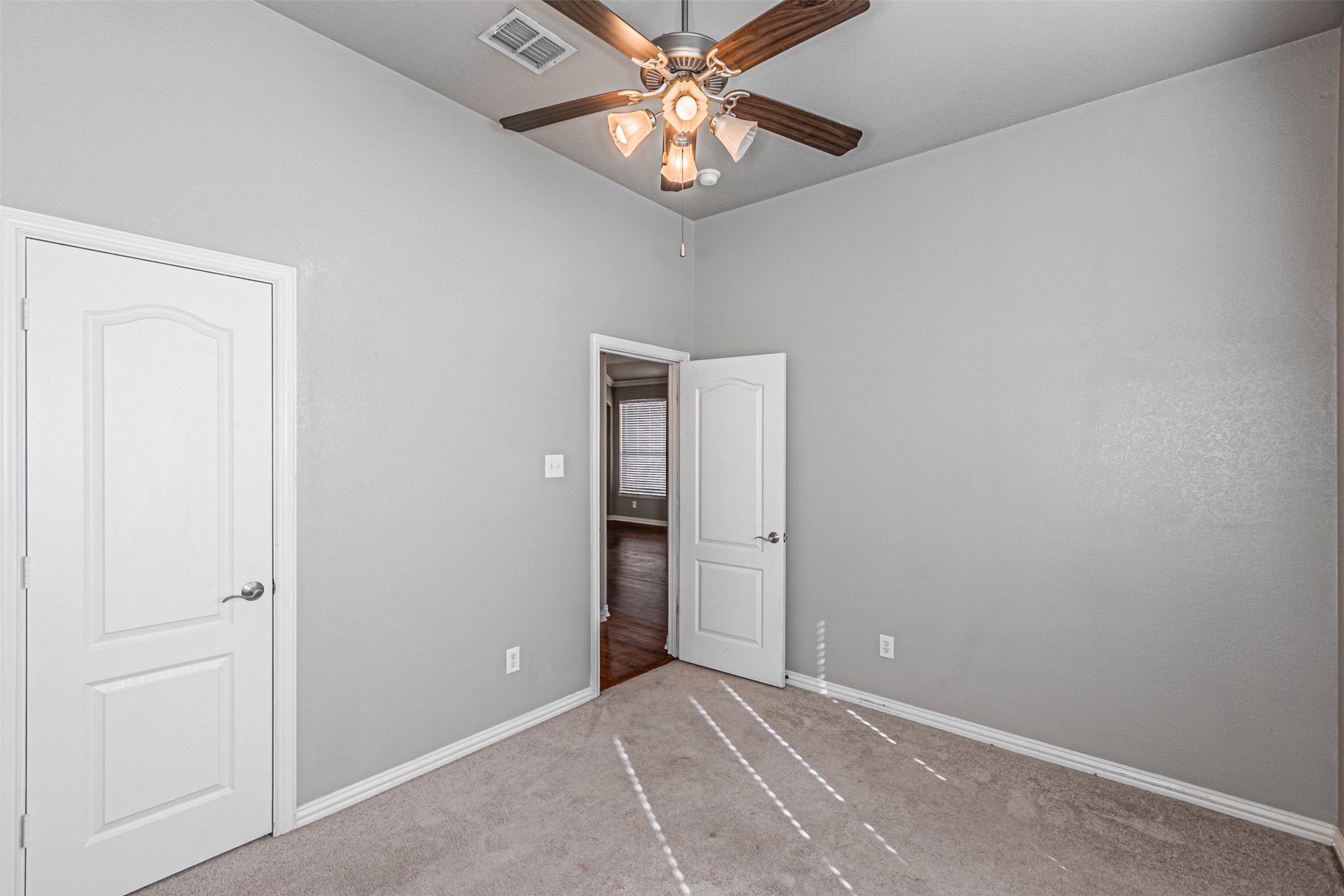 3290 Munstead Trail