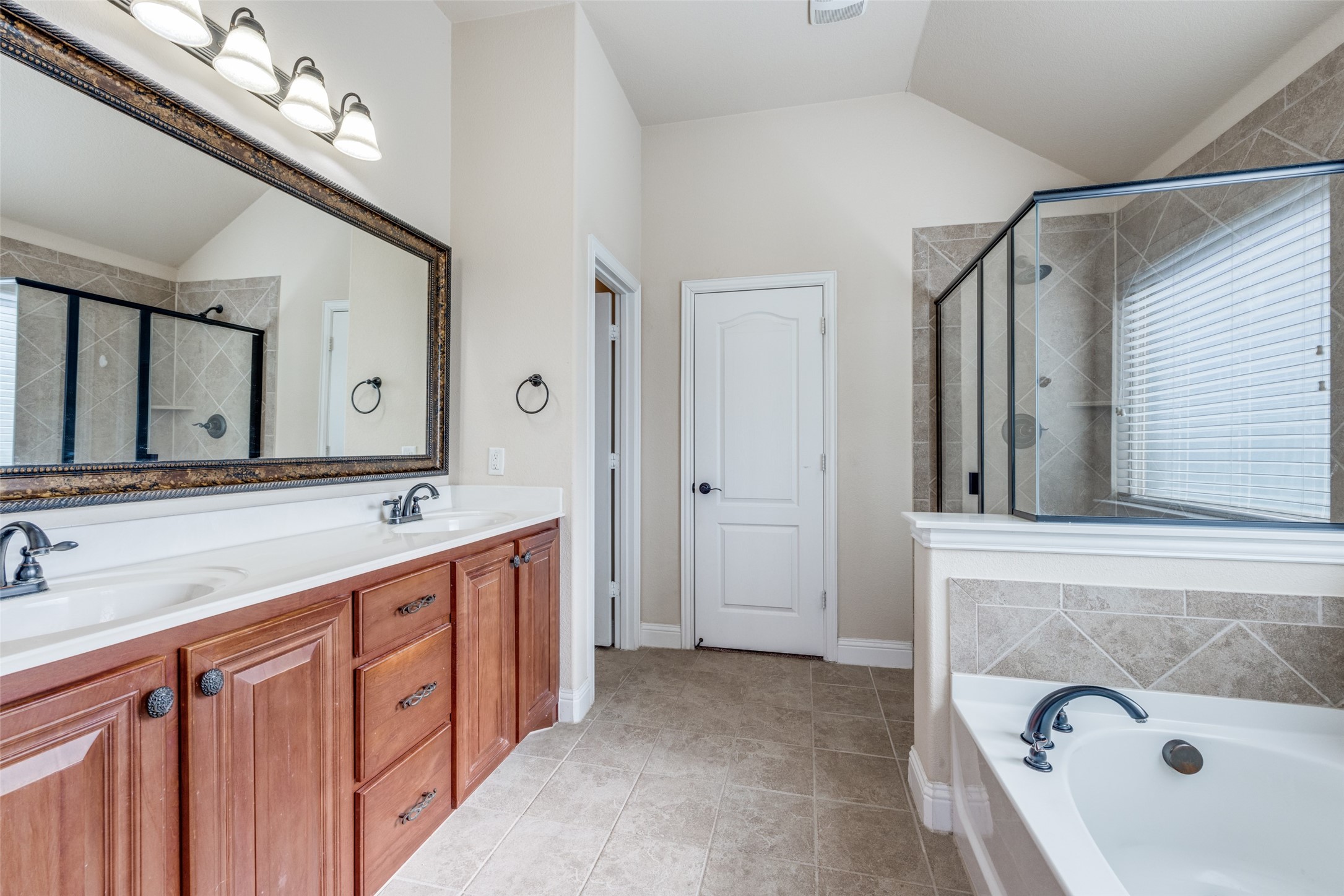 4910 Camp Verde Circle