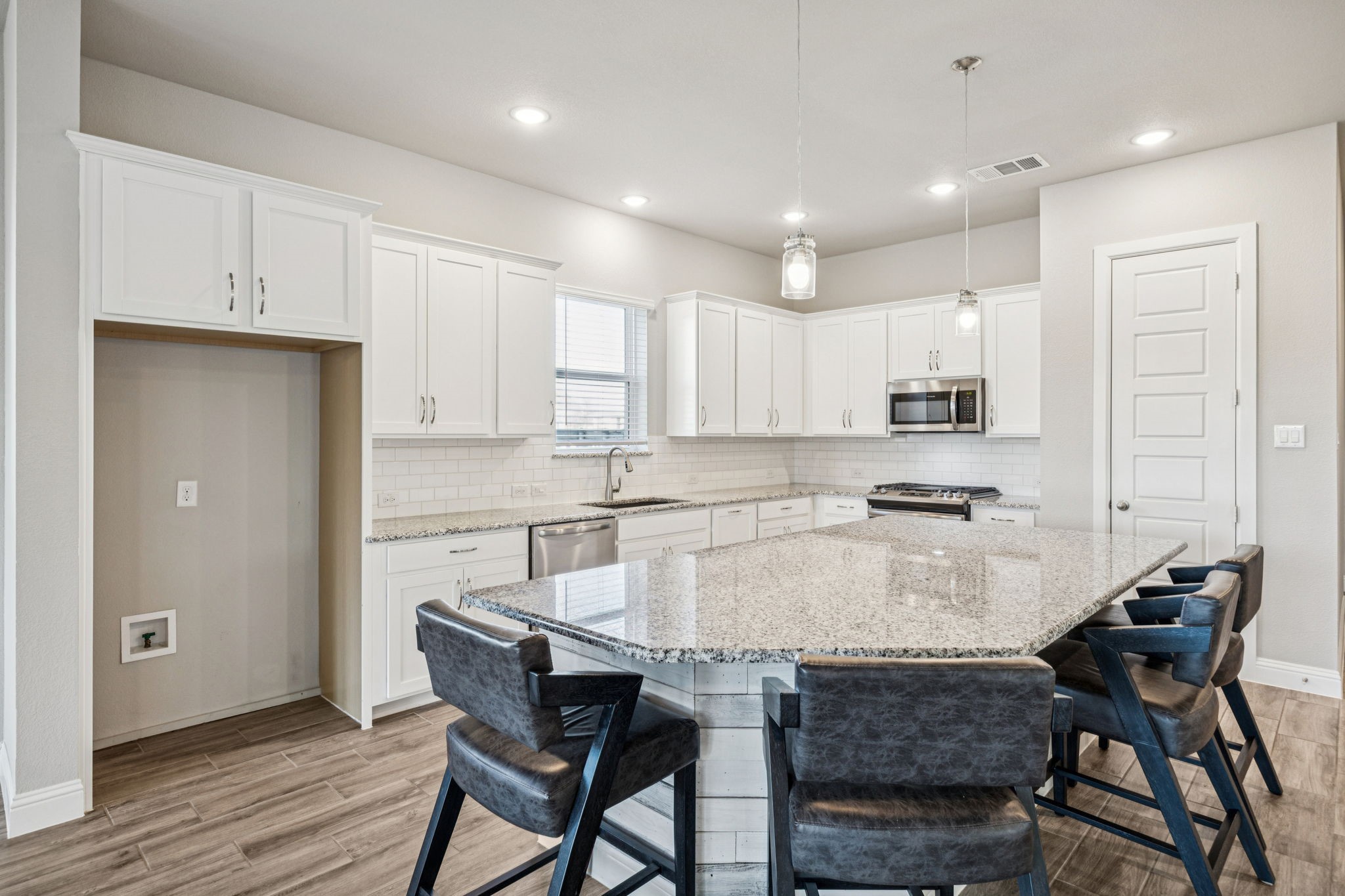 2621 Lazy Dog Lane