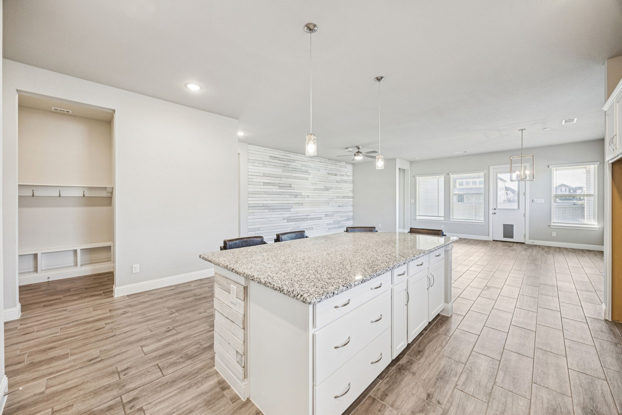 2621 Lazy Dog Lane