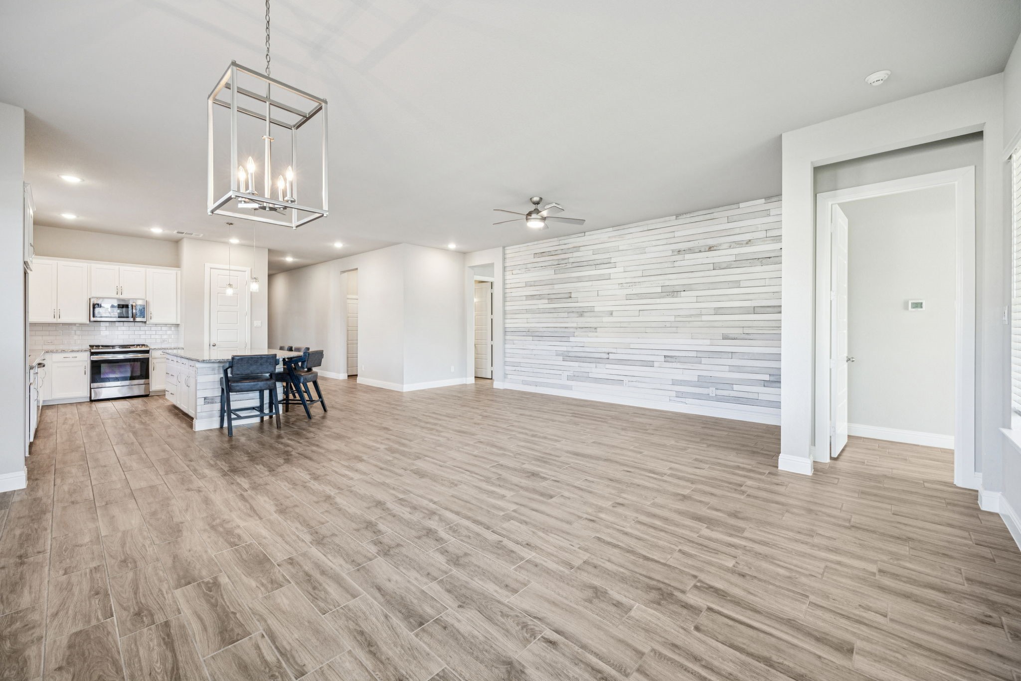 2621 Lazy Dog Lane