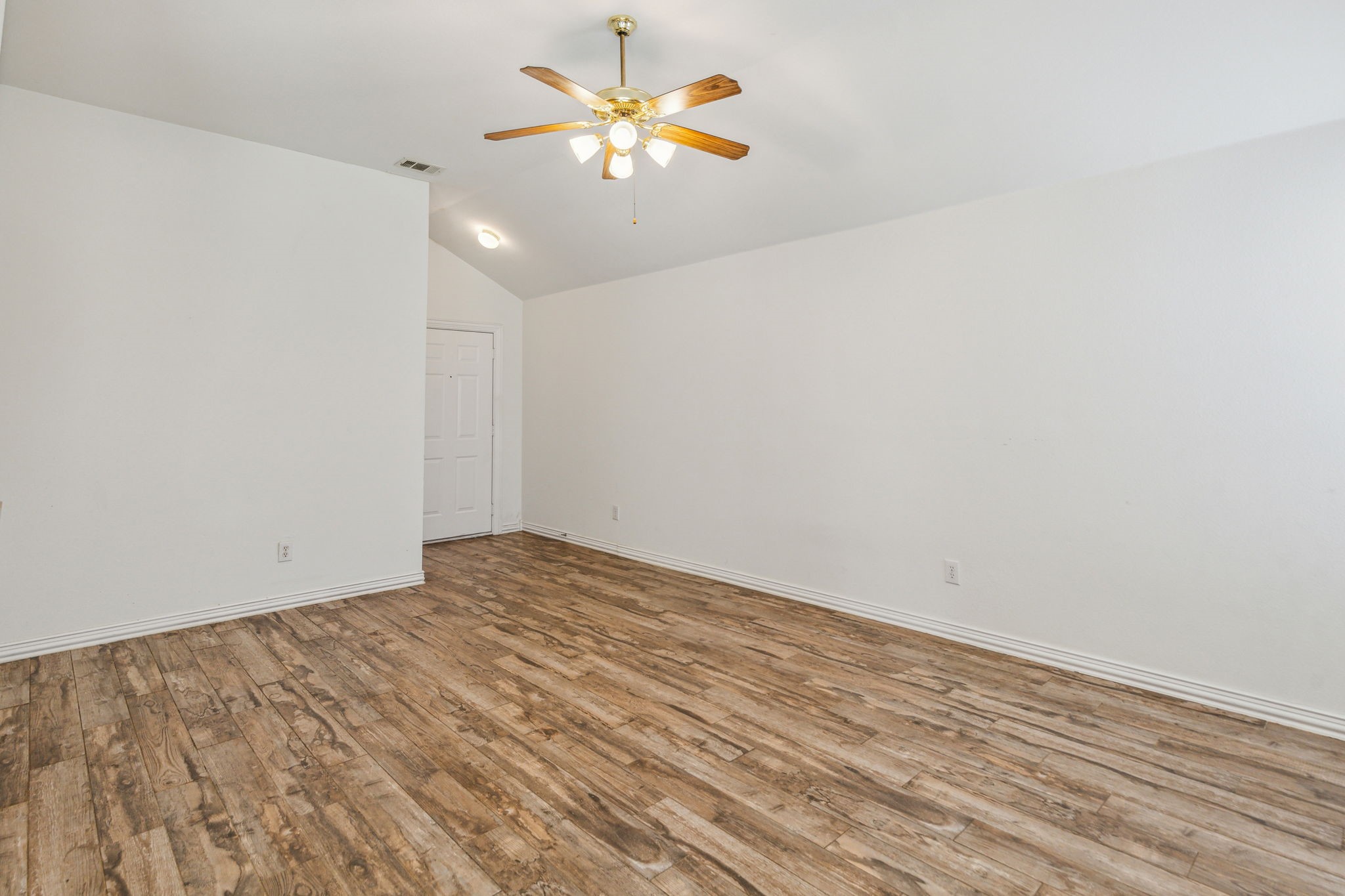 9212 Newport Lane