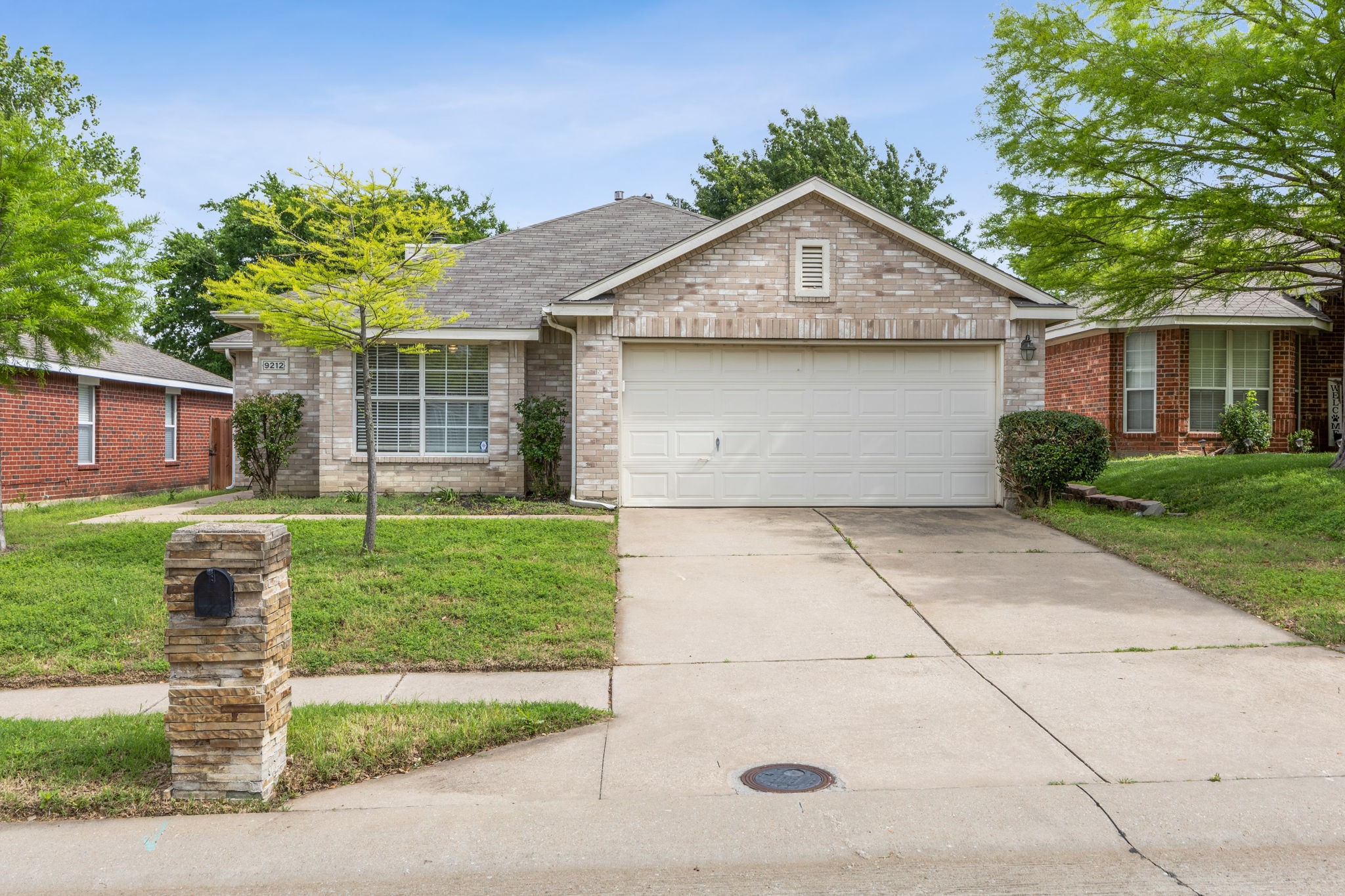 9212 Newport Lane