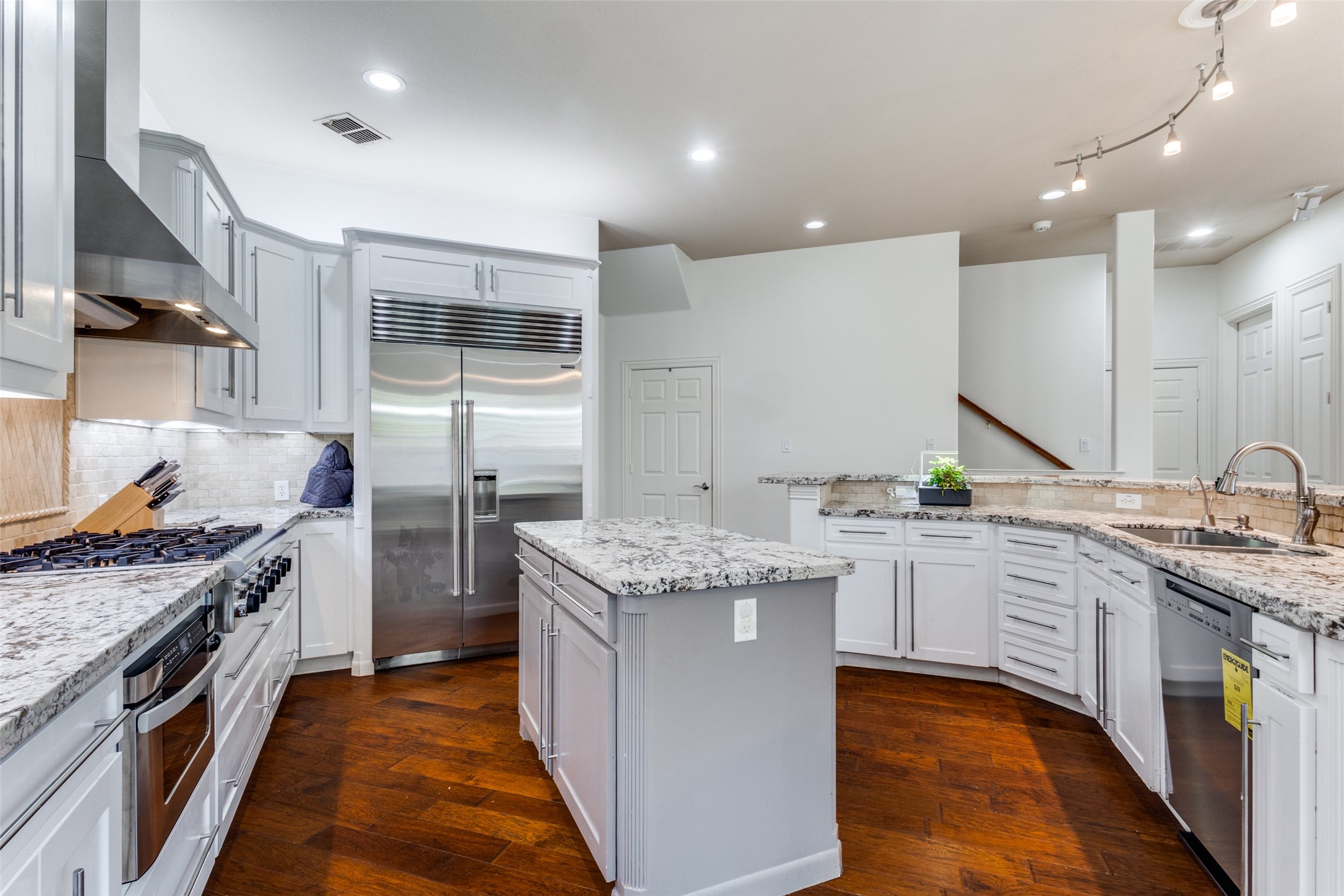 863 Celeste Lane