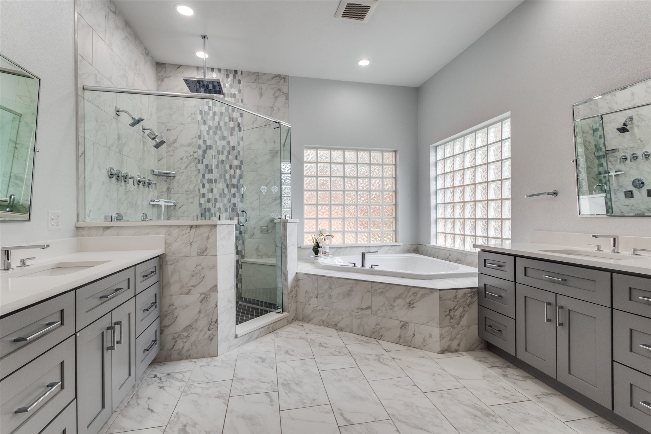 863 Celeste Lane