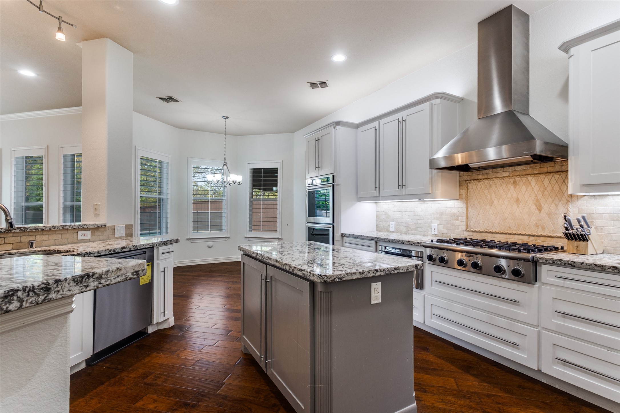 863 Celeste Lane