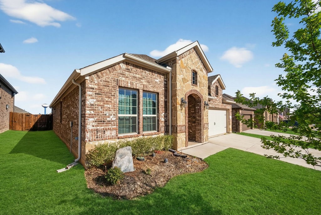 10601 Autumn Leaves Lane