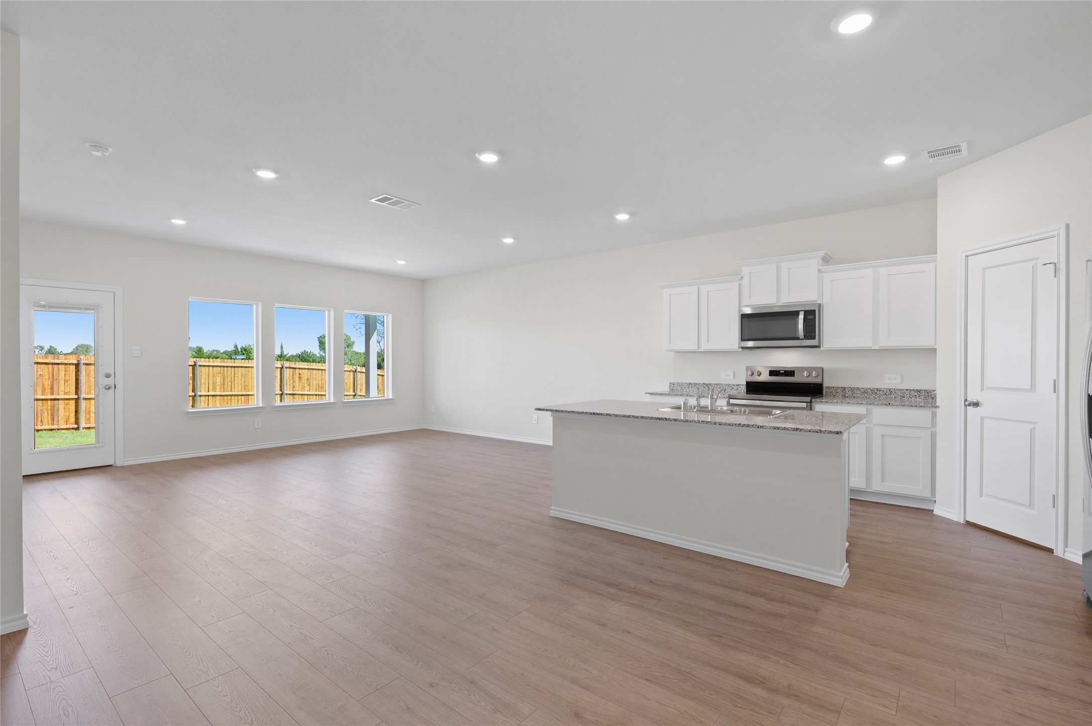 3435 Rendezvous Way