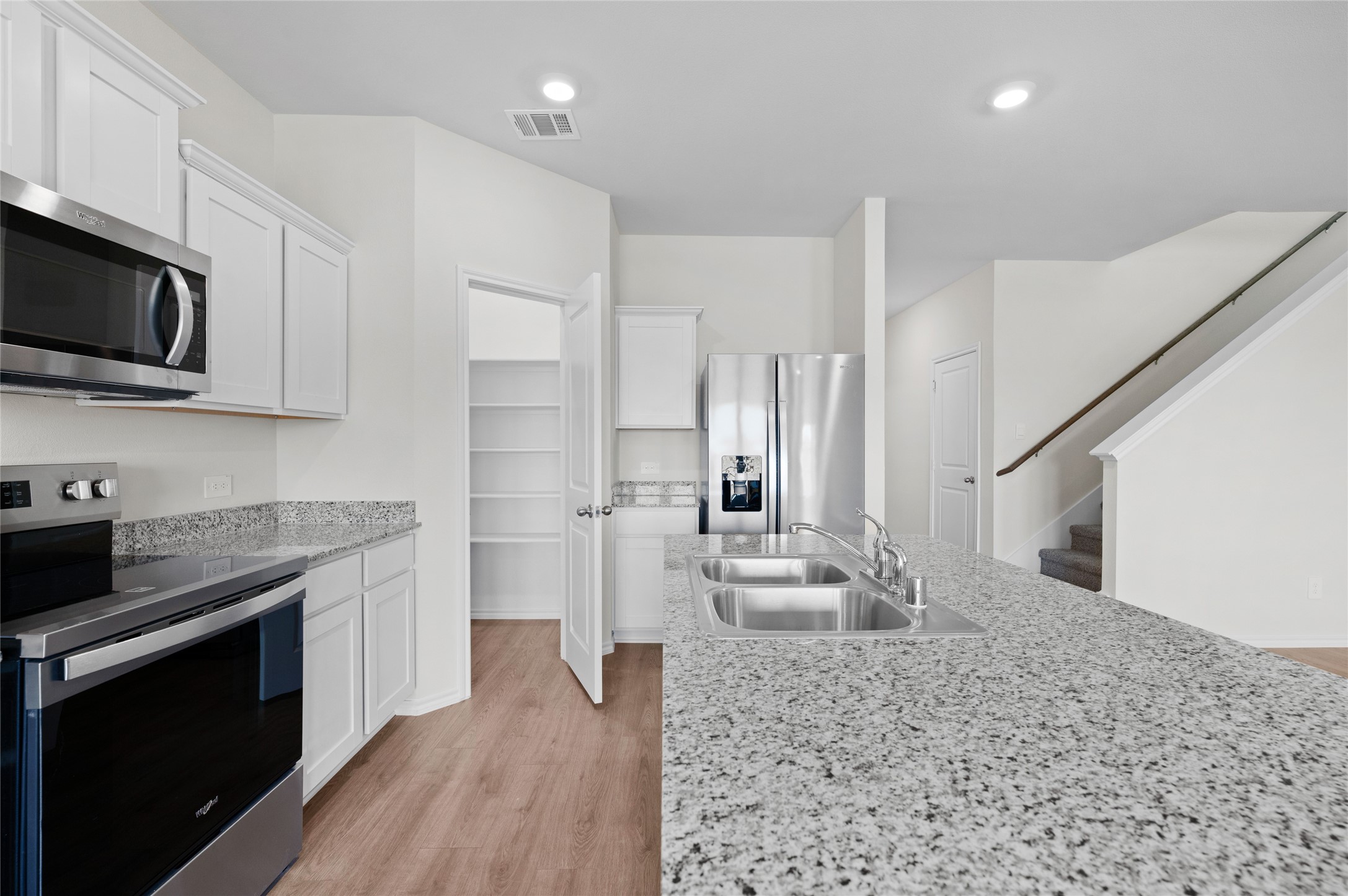3435 Rendezvous Way