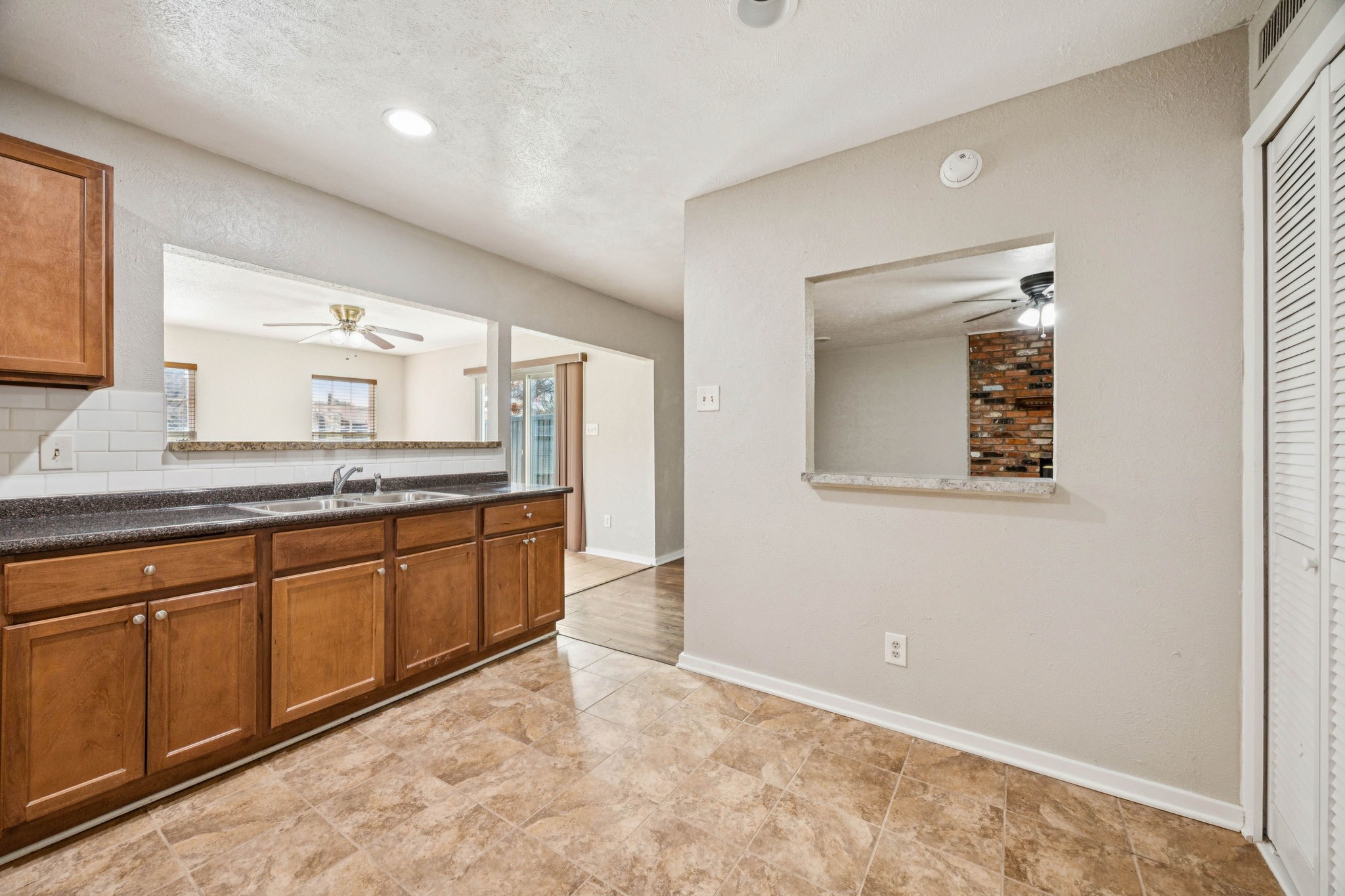 2710 Clover Valley Drive