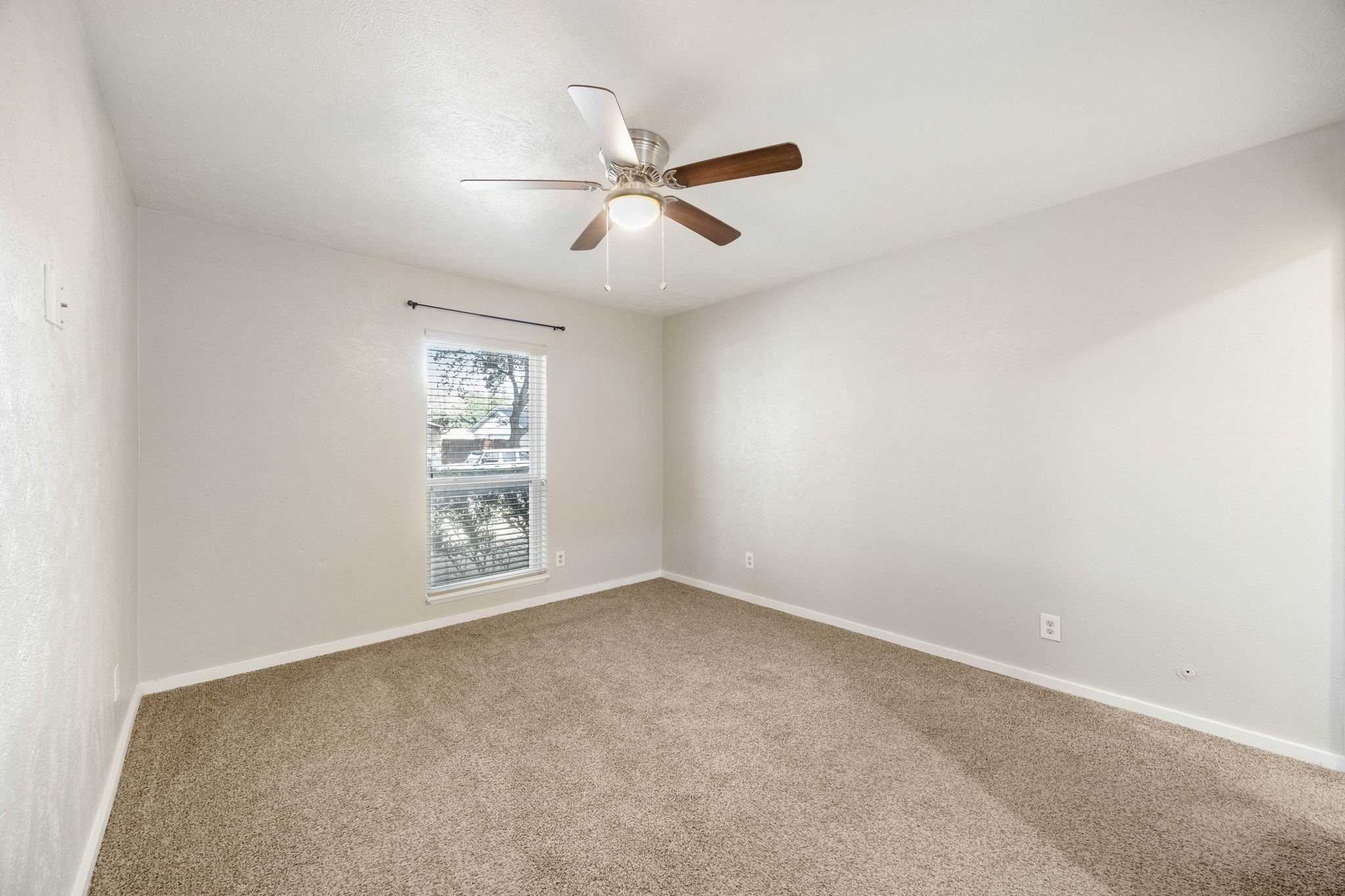 2710 Clover Valley Drive