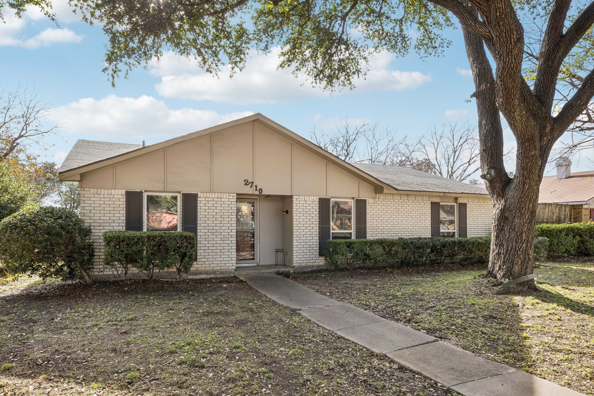 2710 Clover Valley Drive