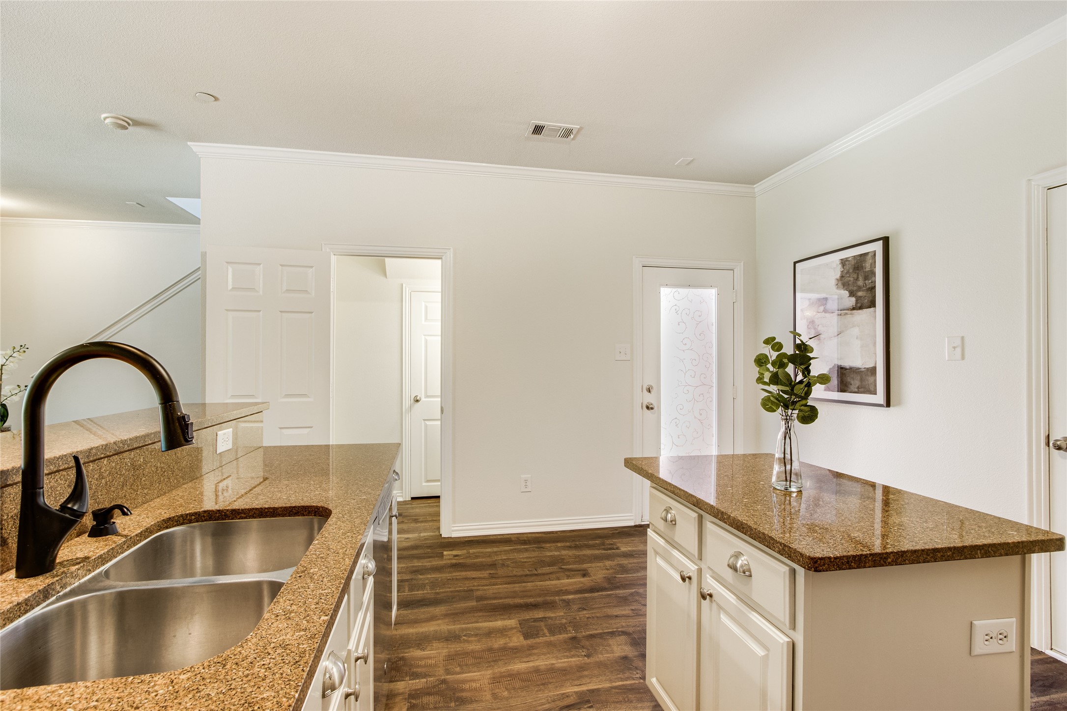 575 S Virginia Hills Drive 3004