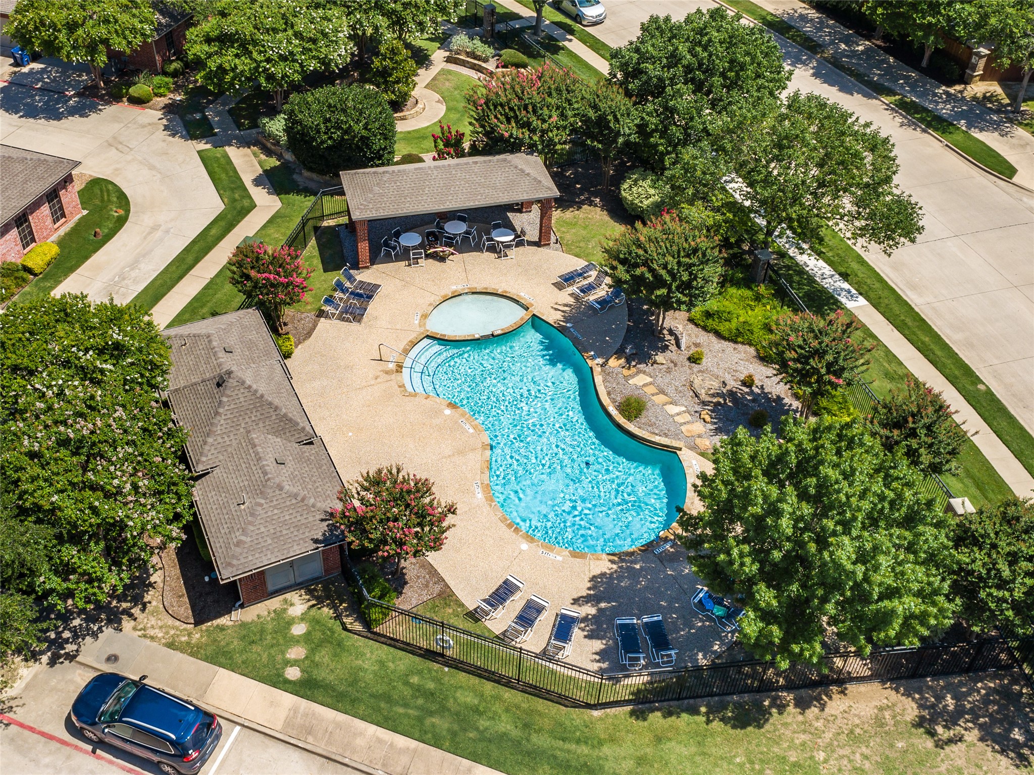 575 S Virginia Hills Drive 3004