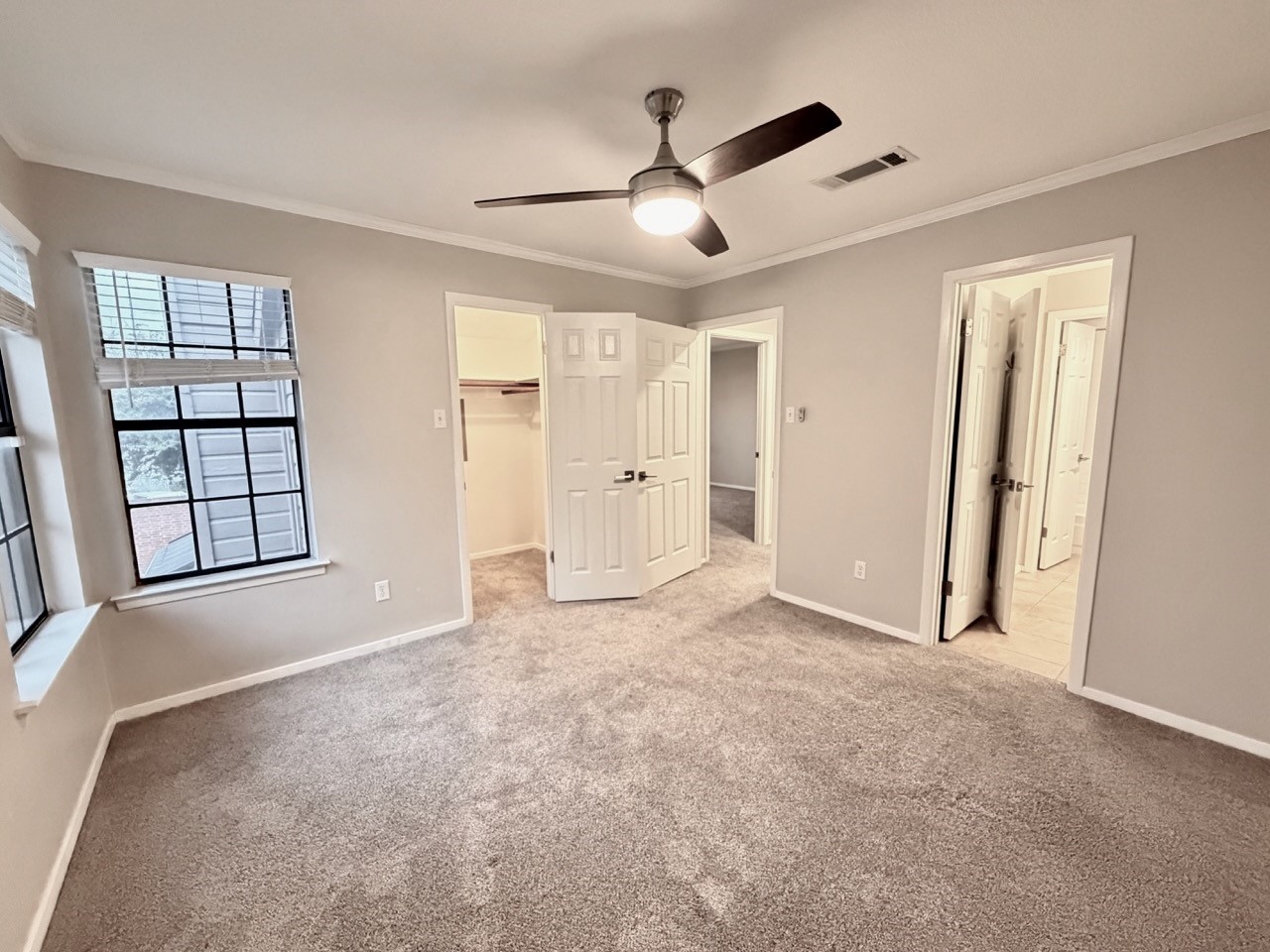 333 Melrose Drive 18C