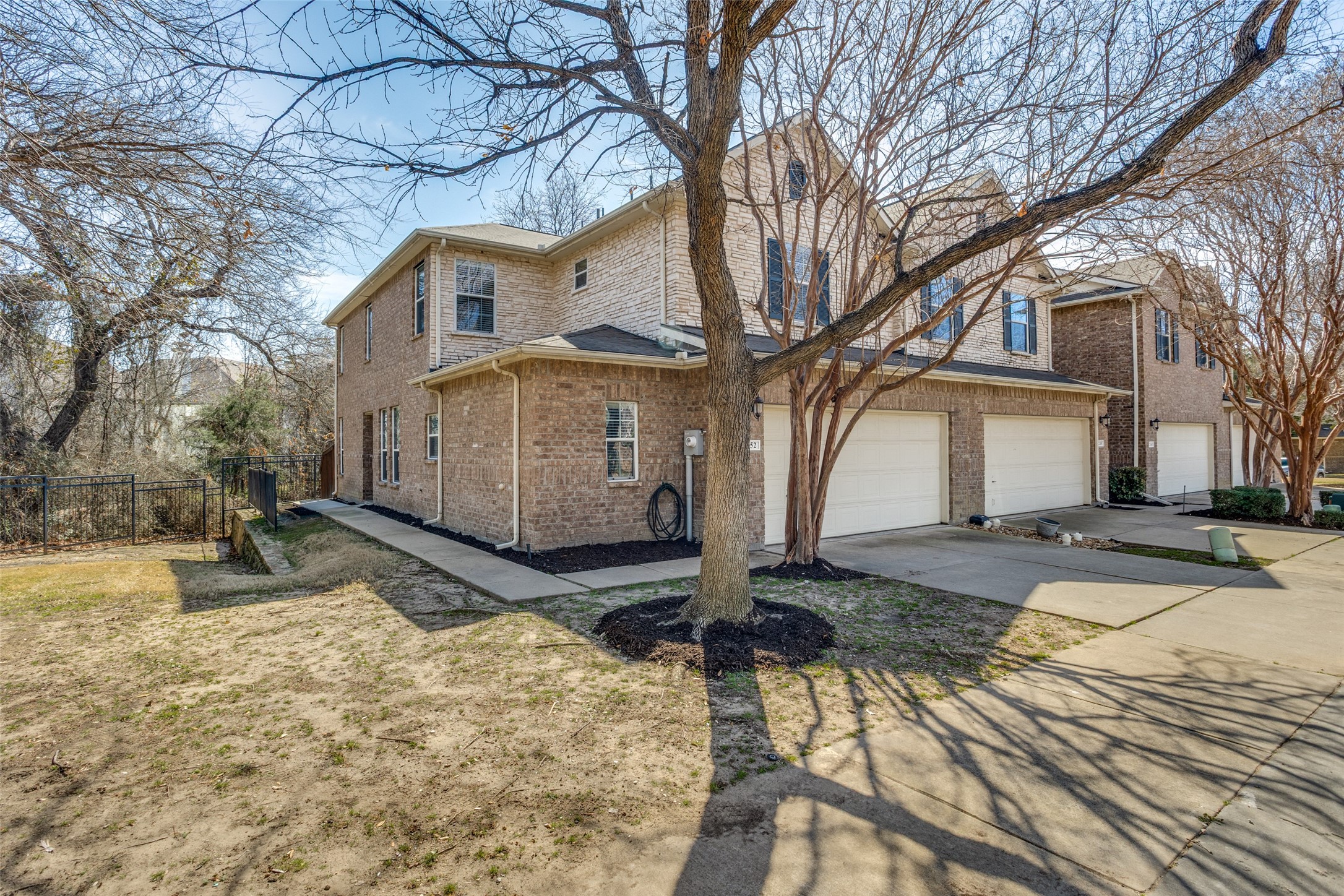 252 Turnberry Lane