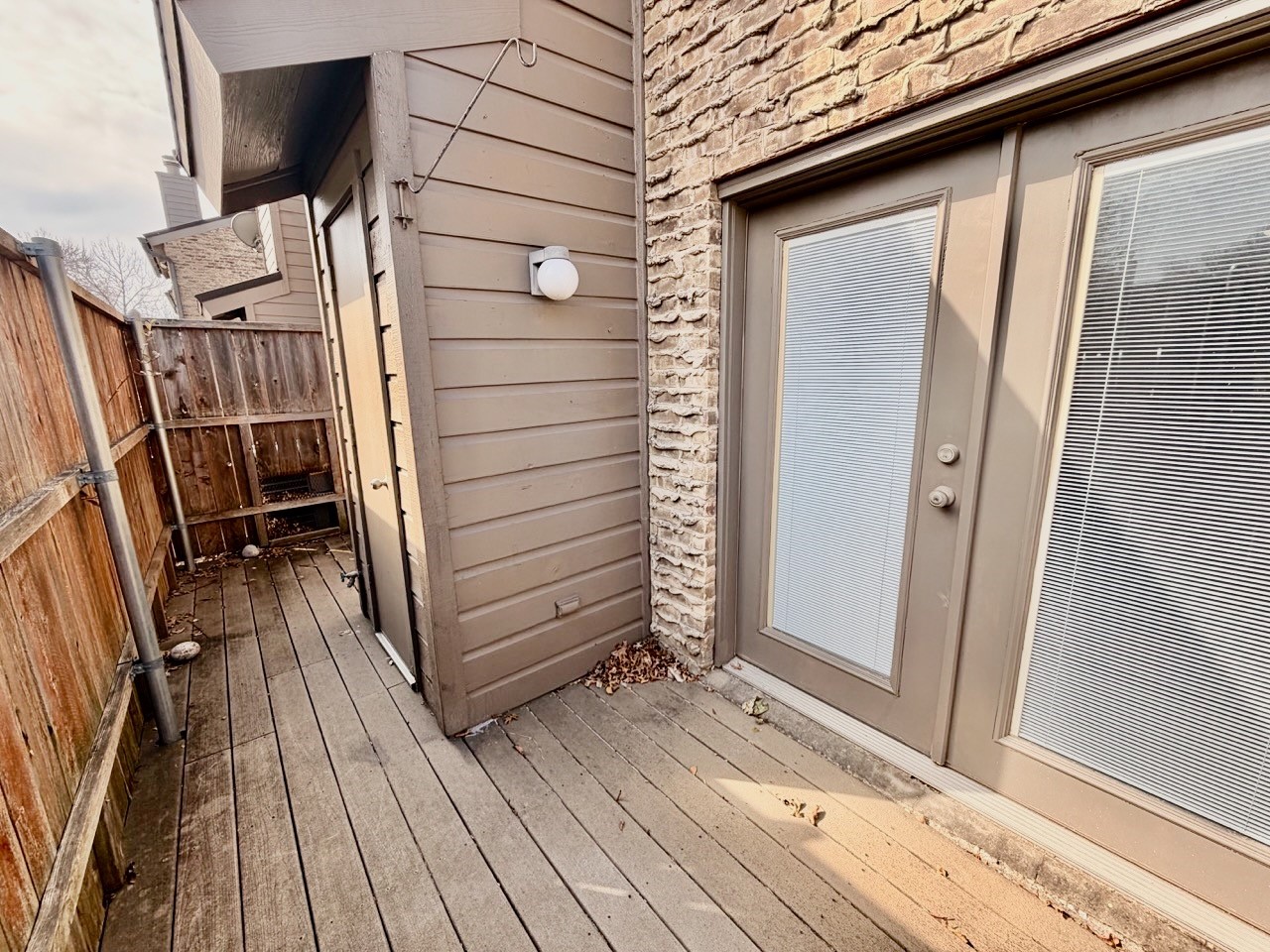 333 Melrose Drive 4B