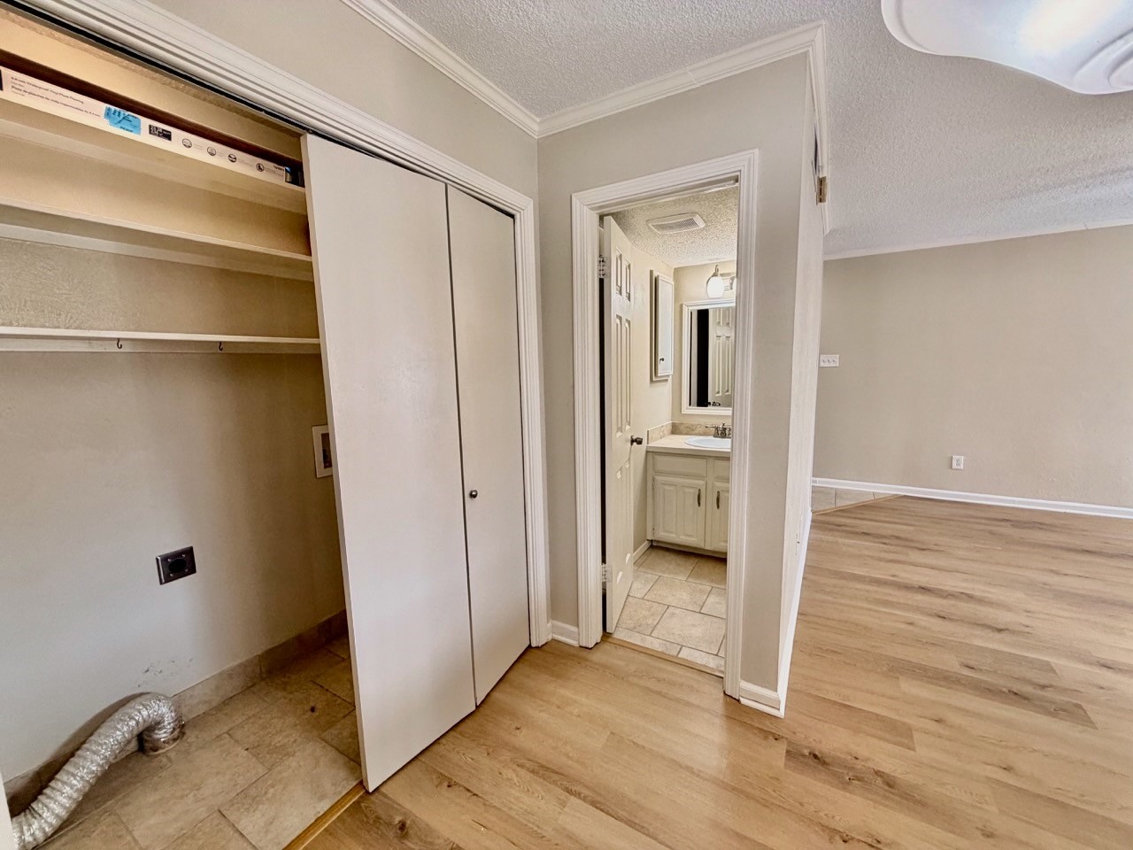 333 Melrose Drive 4B