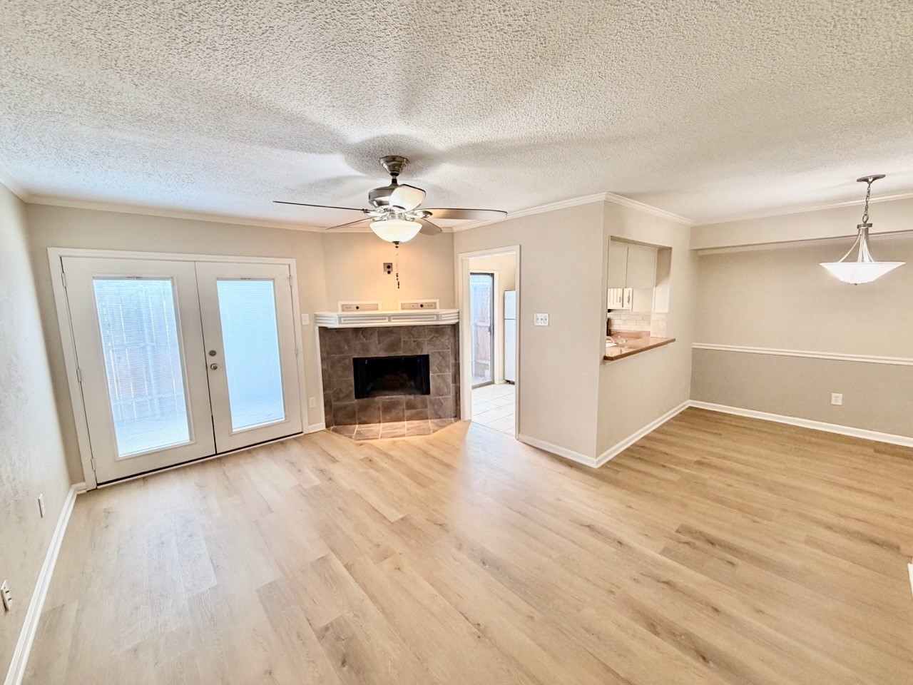 333 Melrose Drive 4B