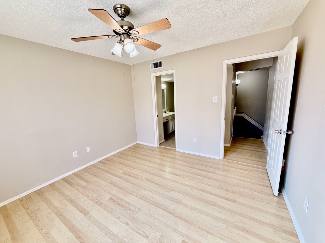 333 Melrose Drive 4B