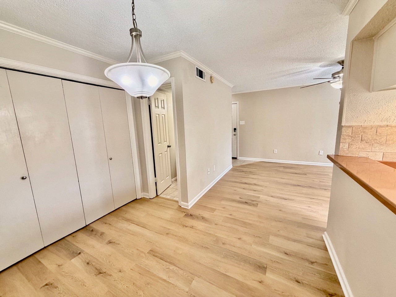 333 Melrose Drive 4B
