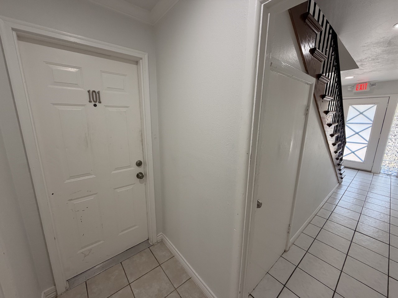 4115 Douglas Avenue 101