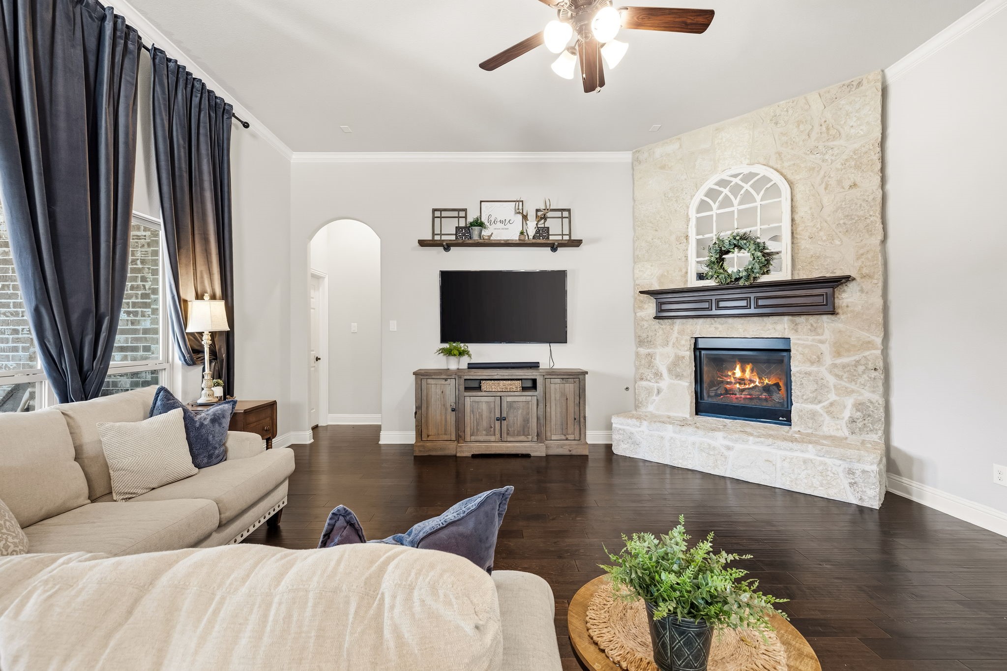 2451 Lusitano Lane