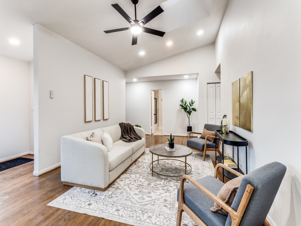 528 Shirley Court