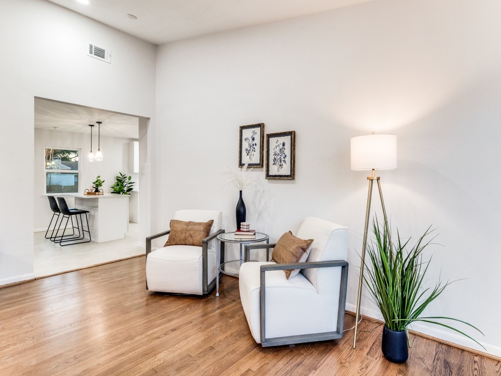 528 Shirley Court