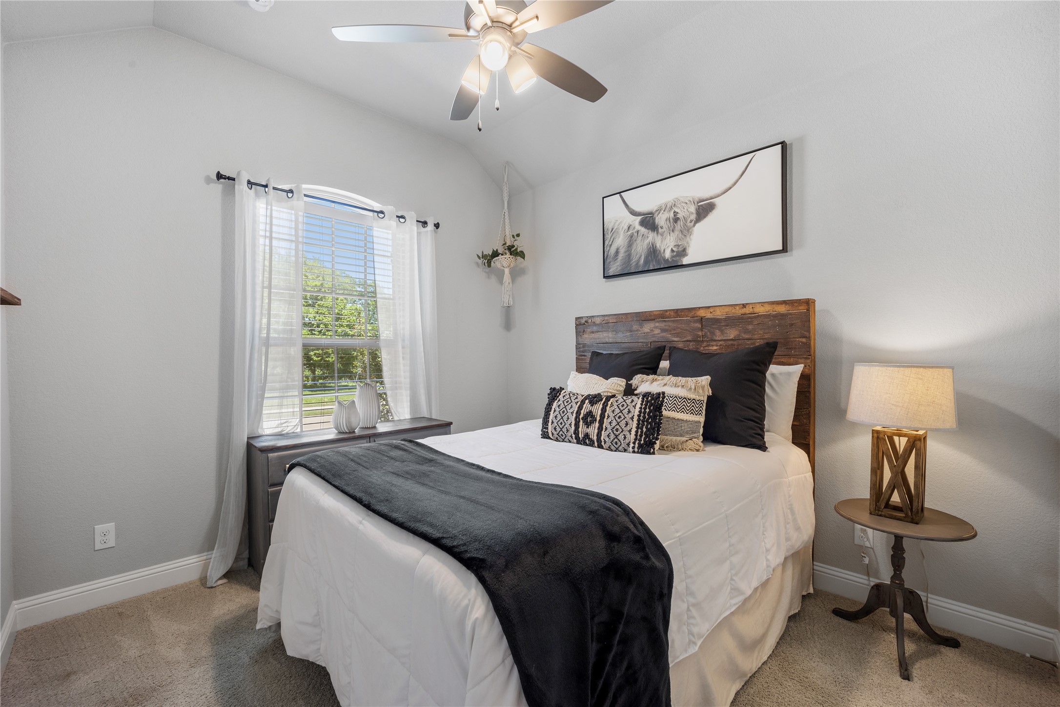 432 Gibbons Creek Trail