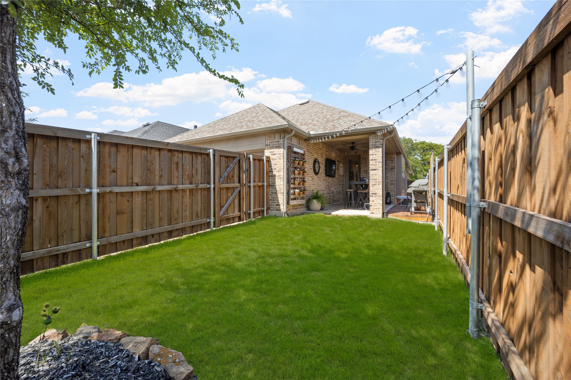 432 Gibbons Creek Trail