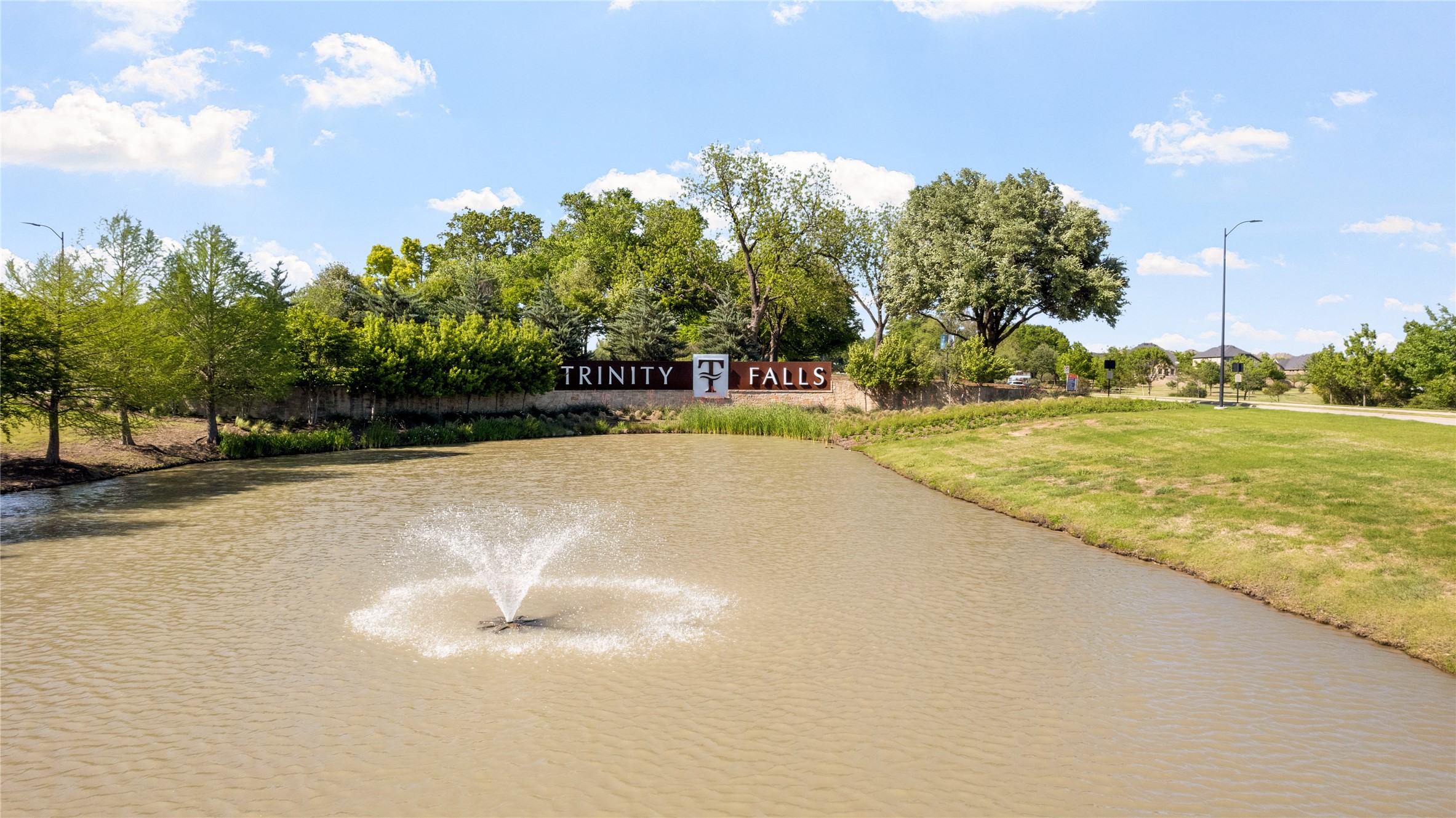 432 Gibbons Creek Trail