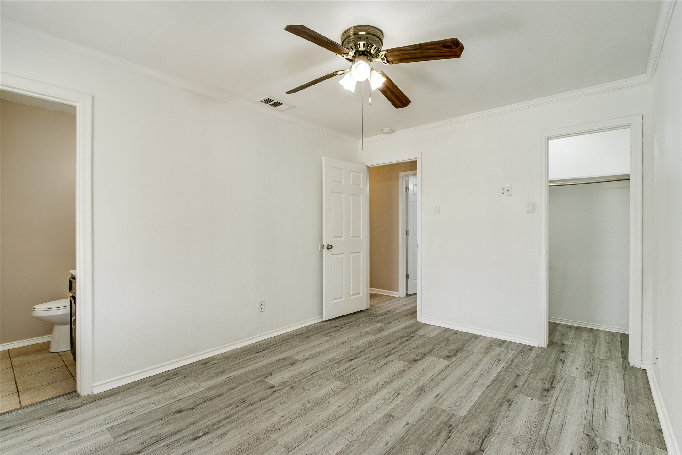 328 S 1st Street