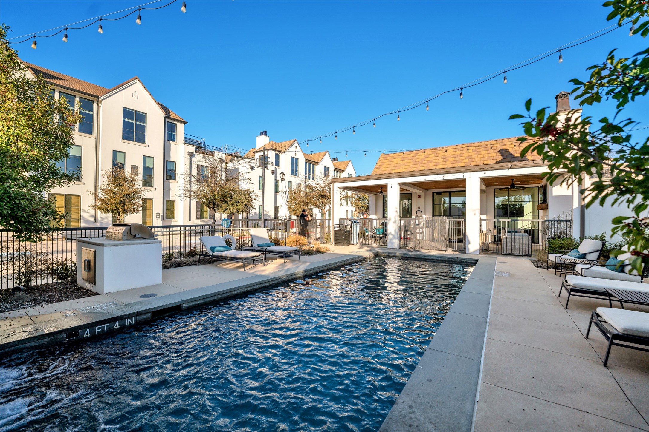 5270 Town And Country Boulevard 302