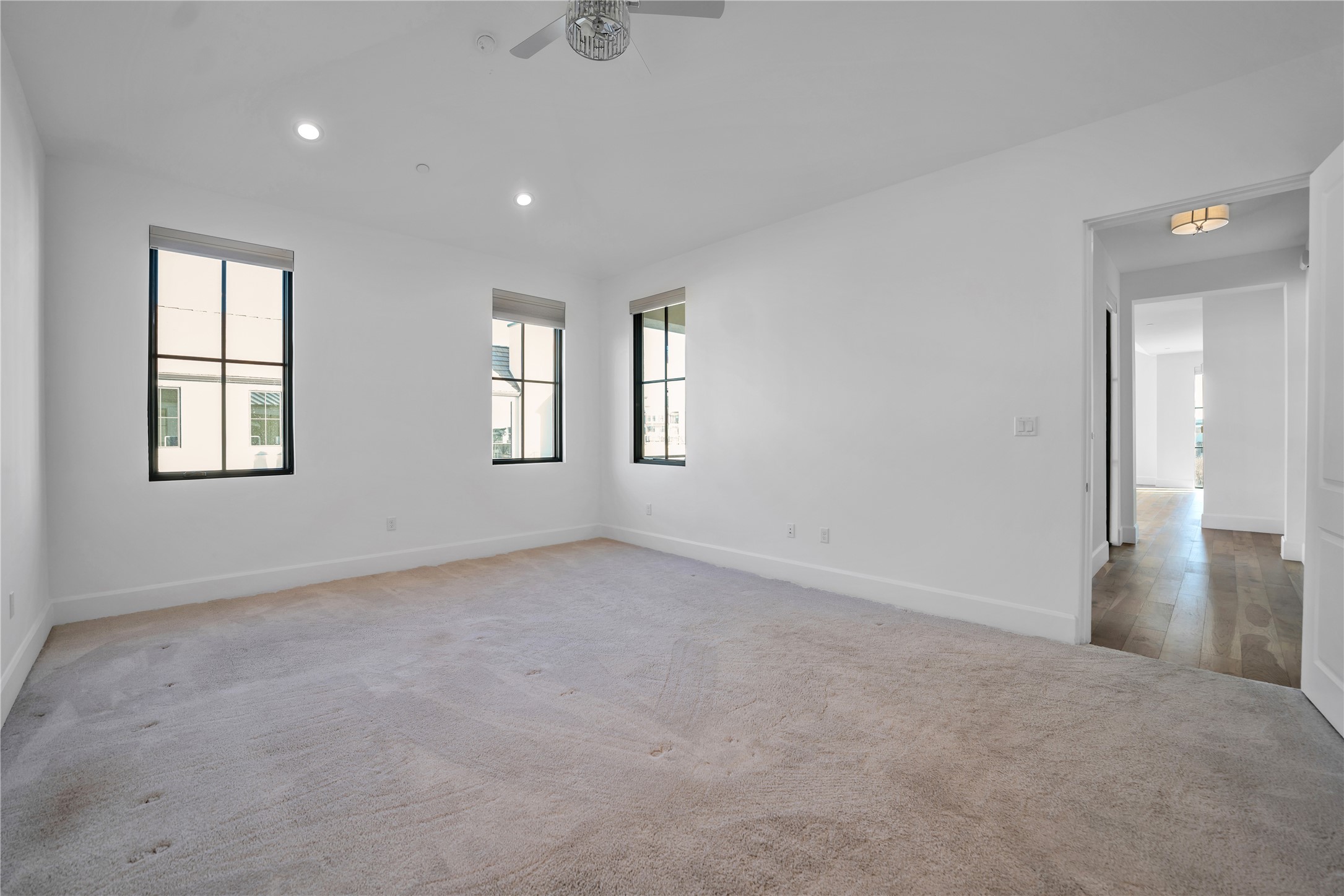 5270 Town And Country Boulevard 302