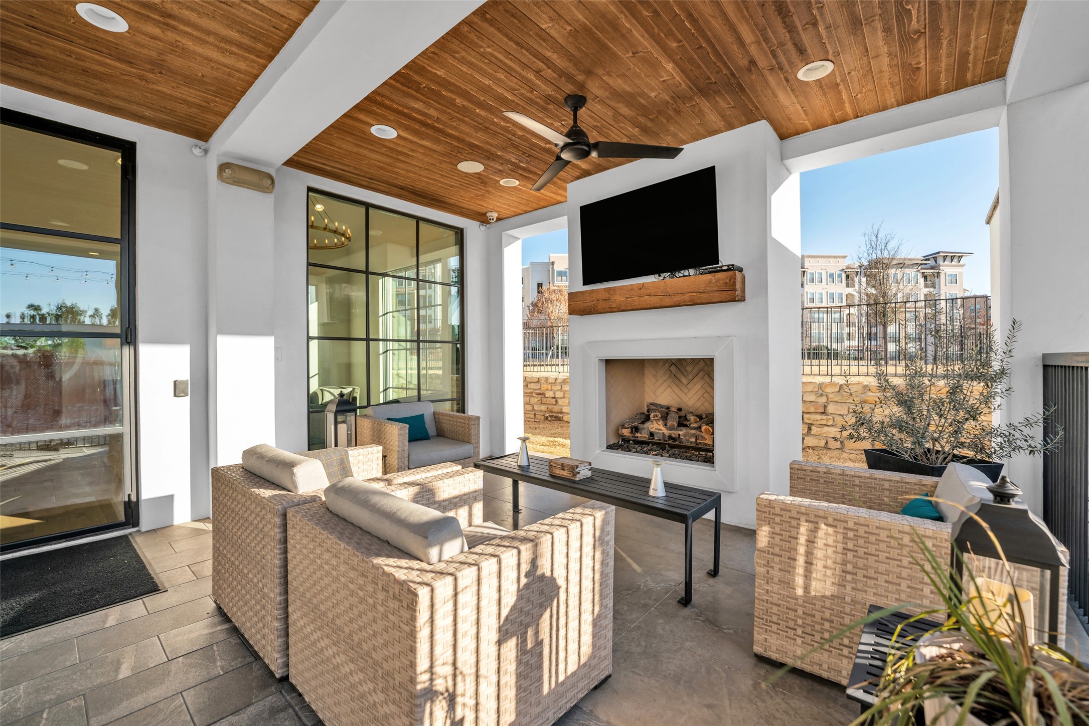 5270 Town And Country Boulevard 302