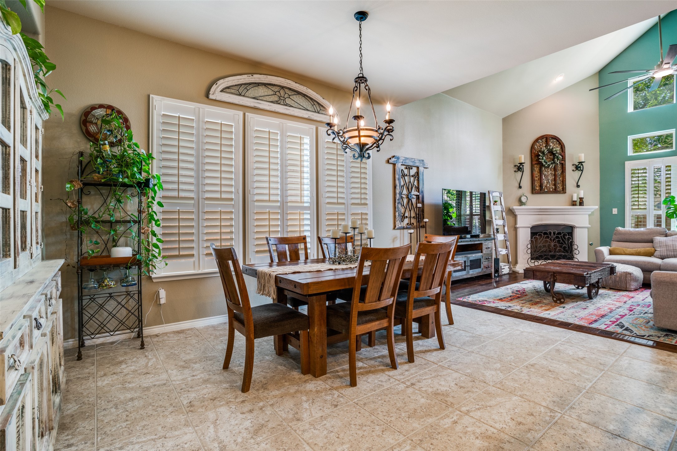 10109 Petrified Tree Lane