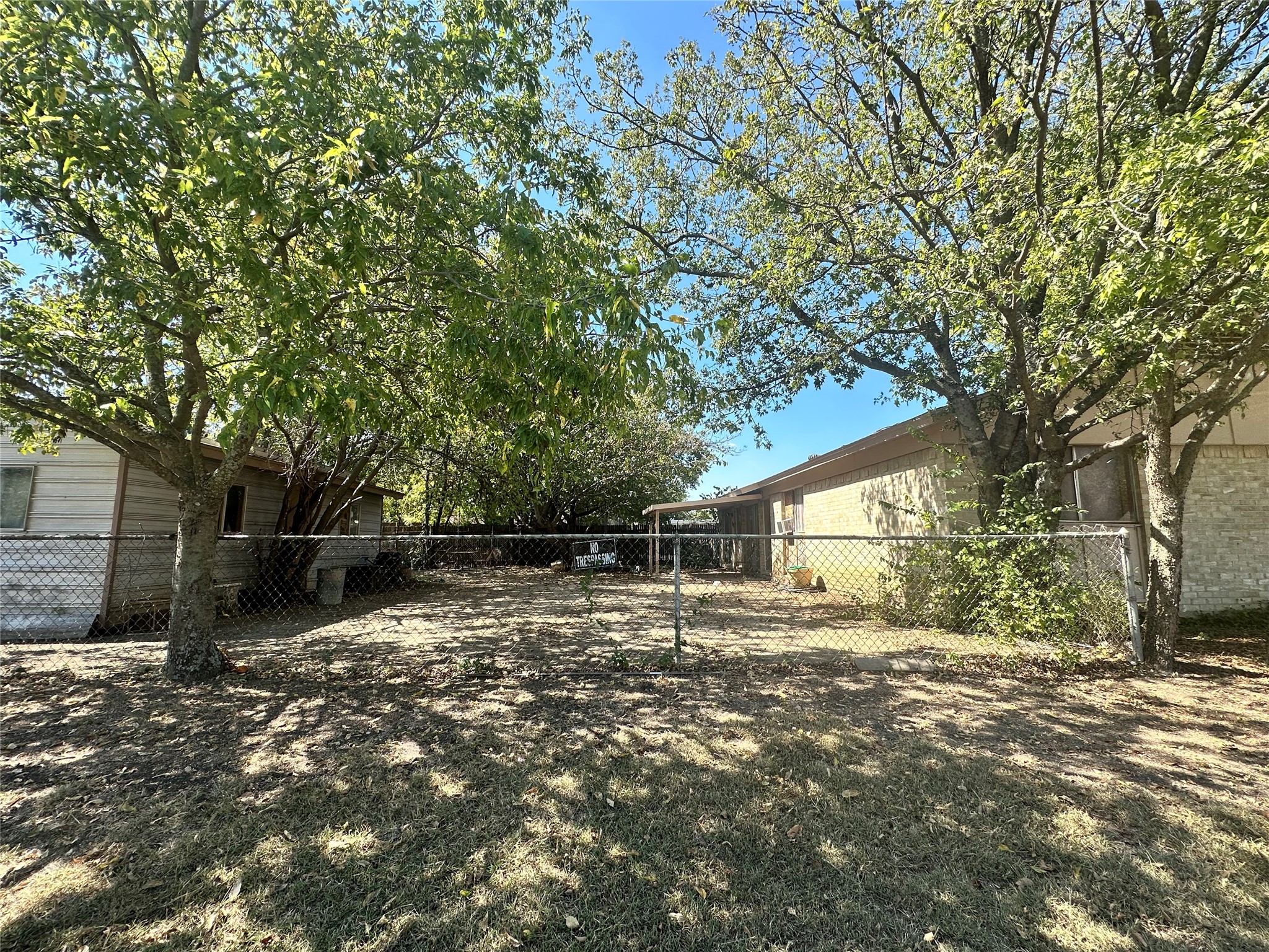 1602 Archery Lane