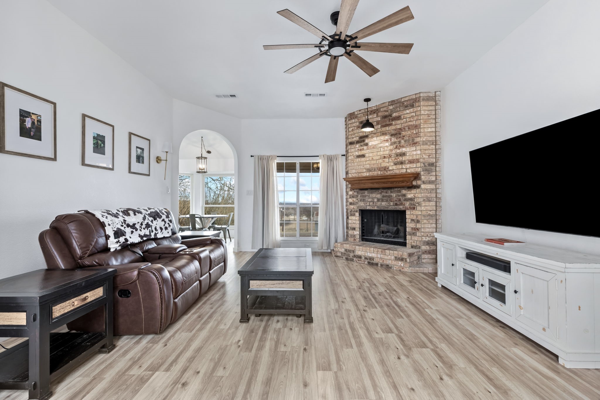 10304 Gray Oak Lane