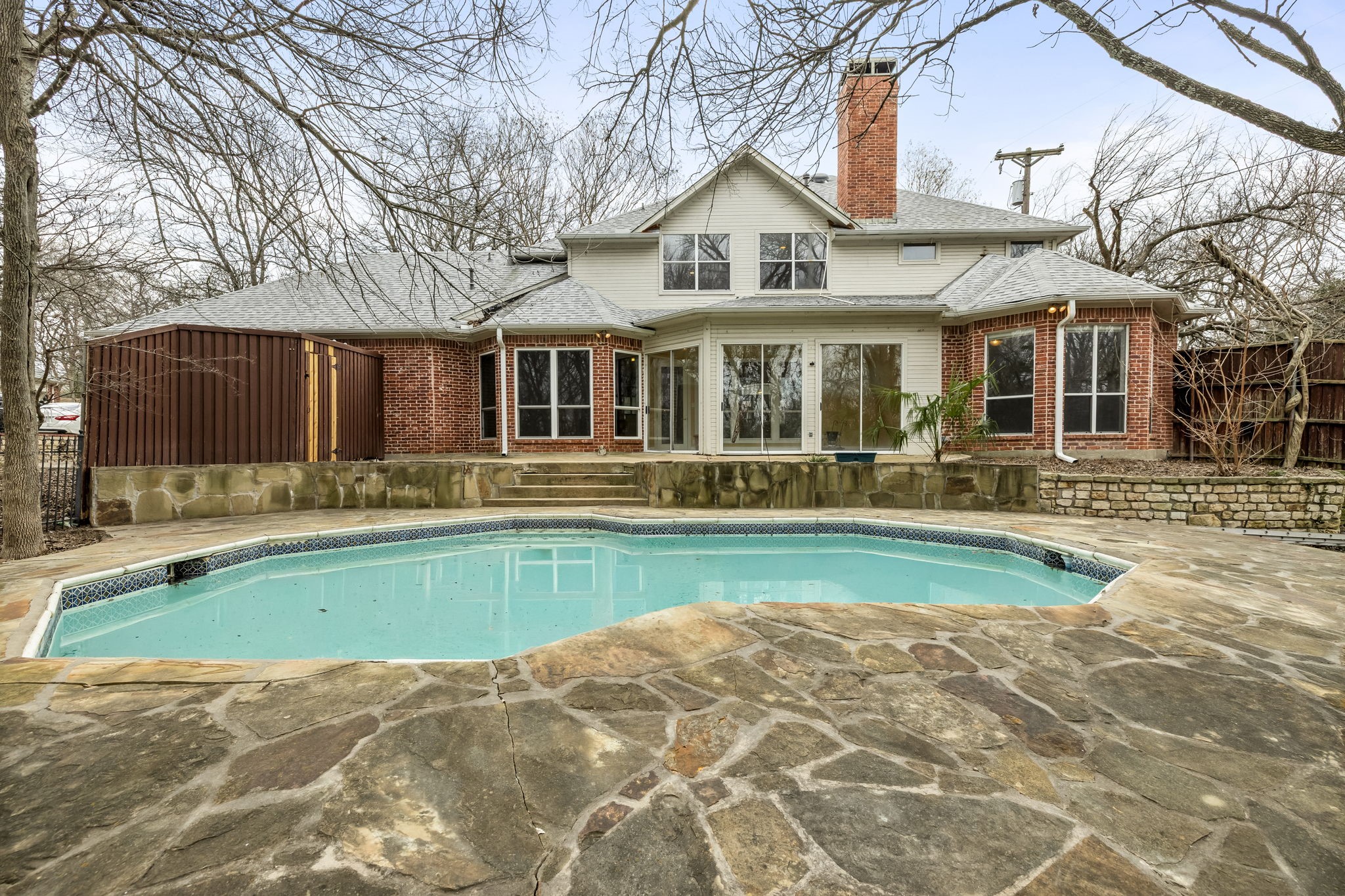 40 Trailridge Drive