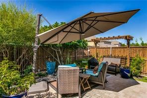 930 Crestmoor Drive