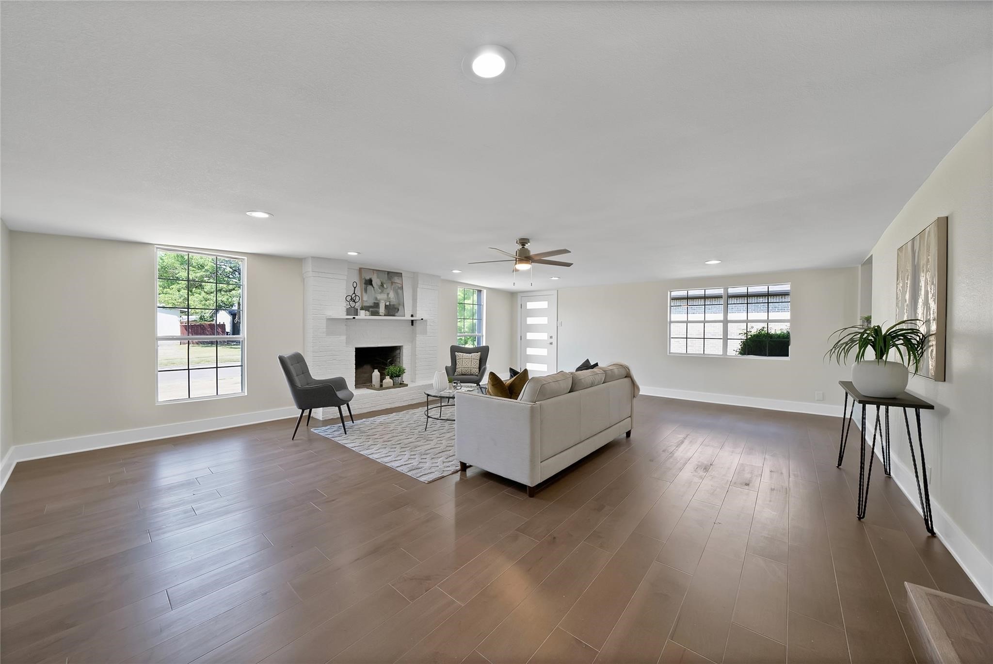 3046 Rotan Lane