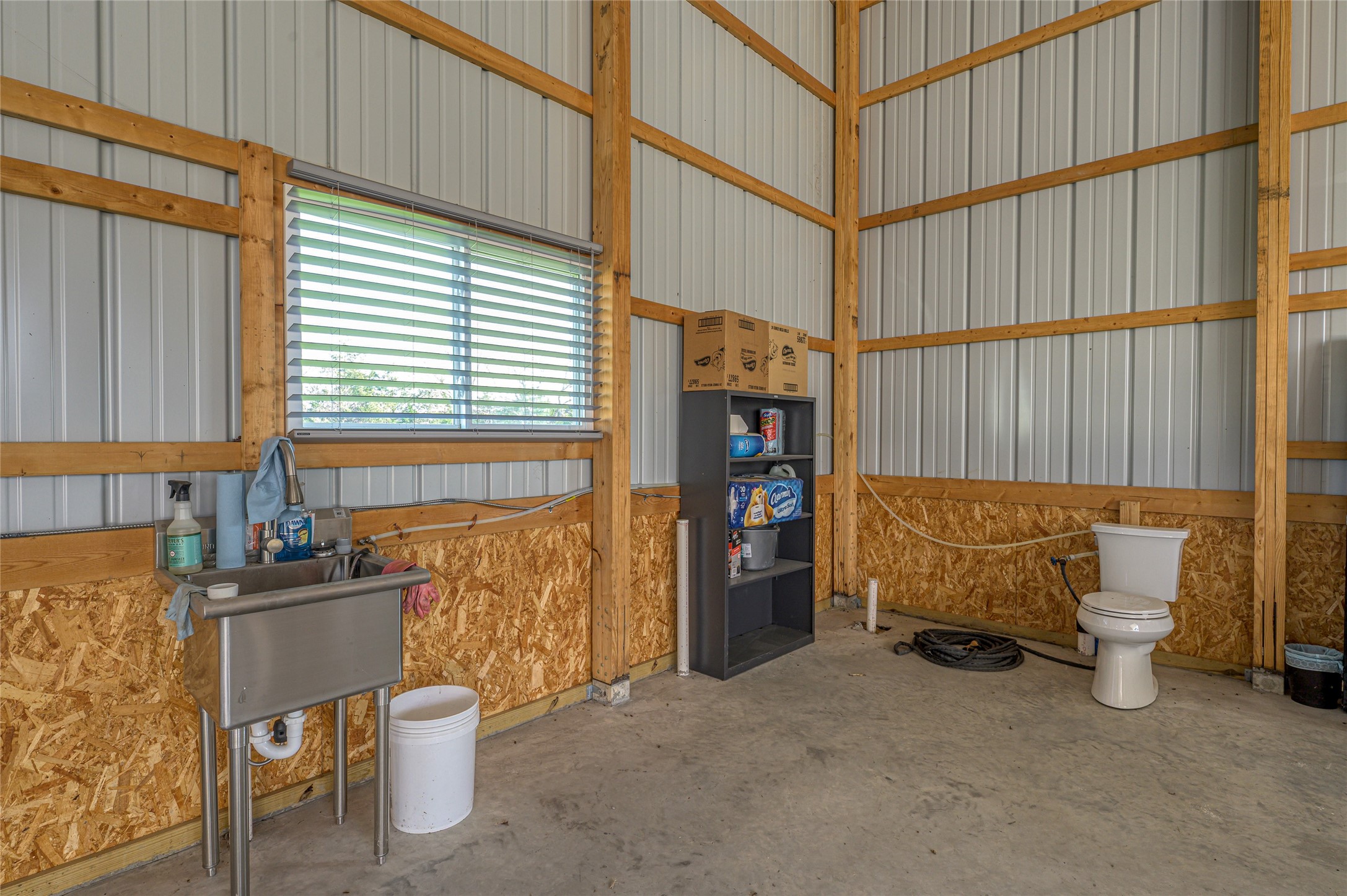 6821 County Road 1038
