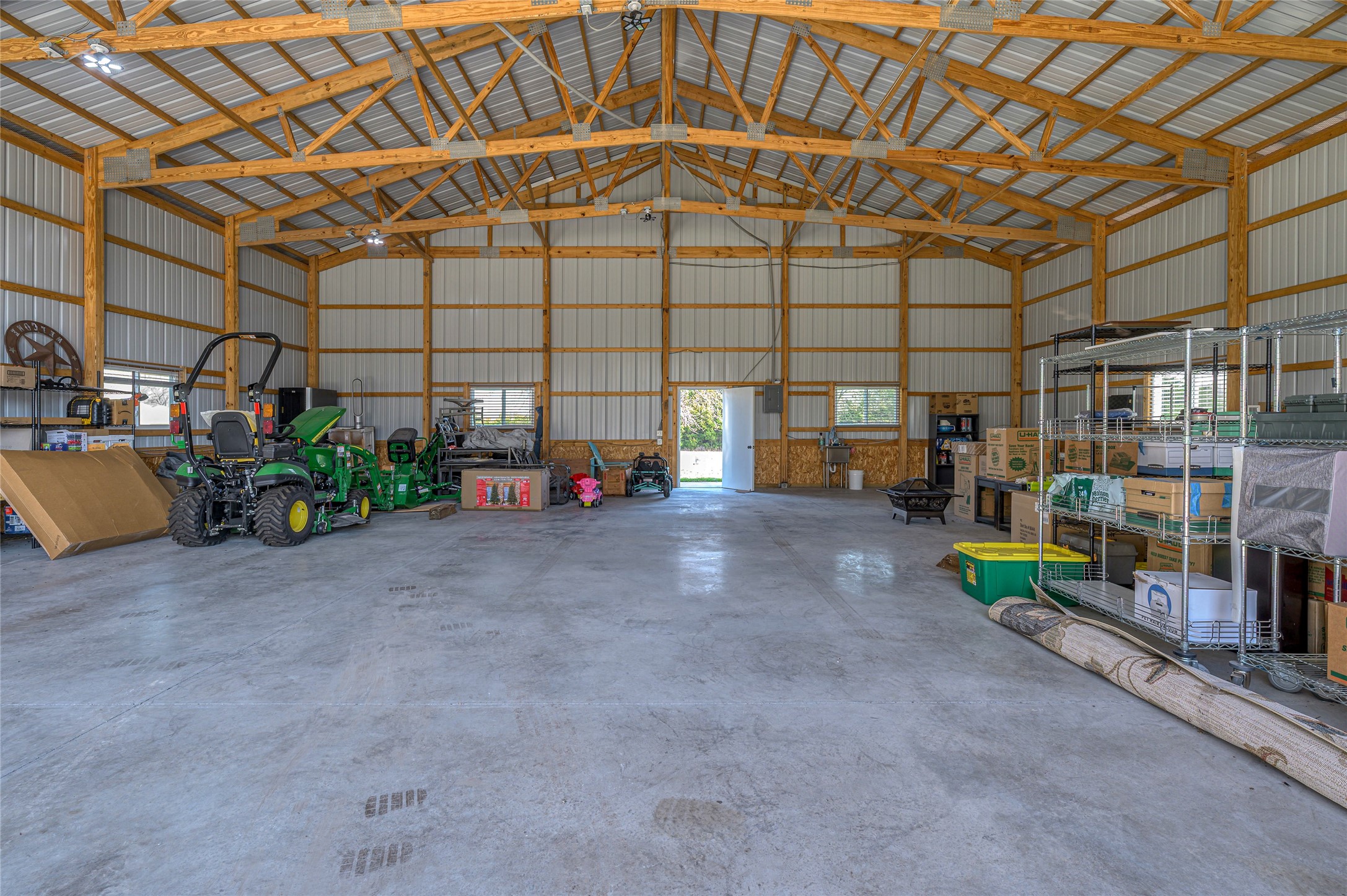 6821 County Road 1038