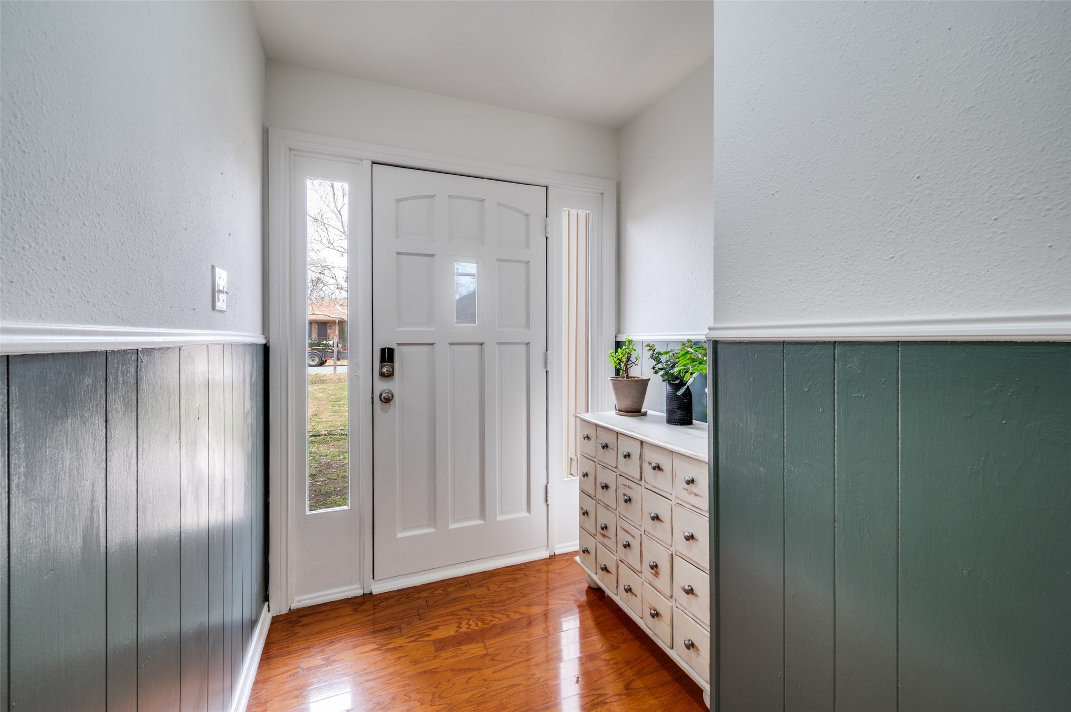 206 Edgewood Drive
