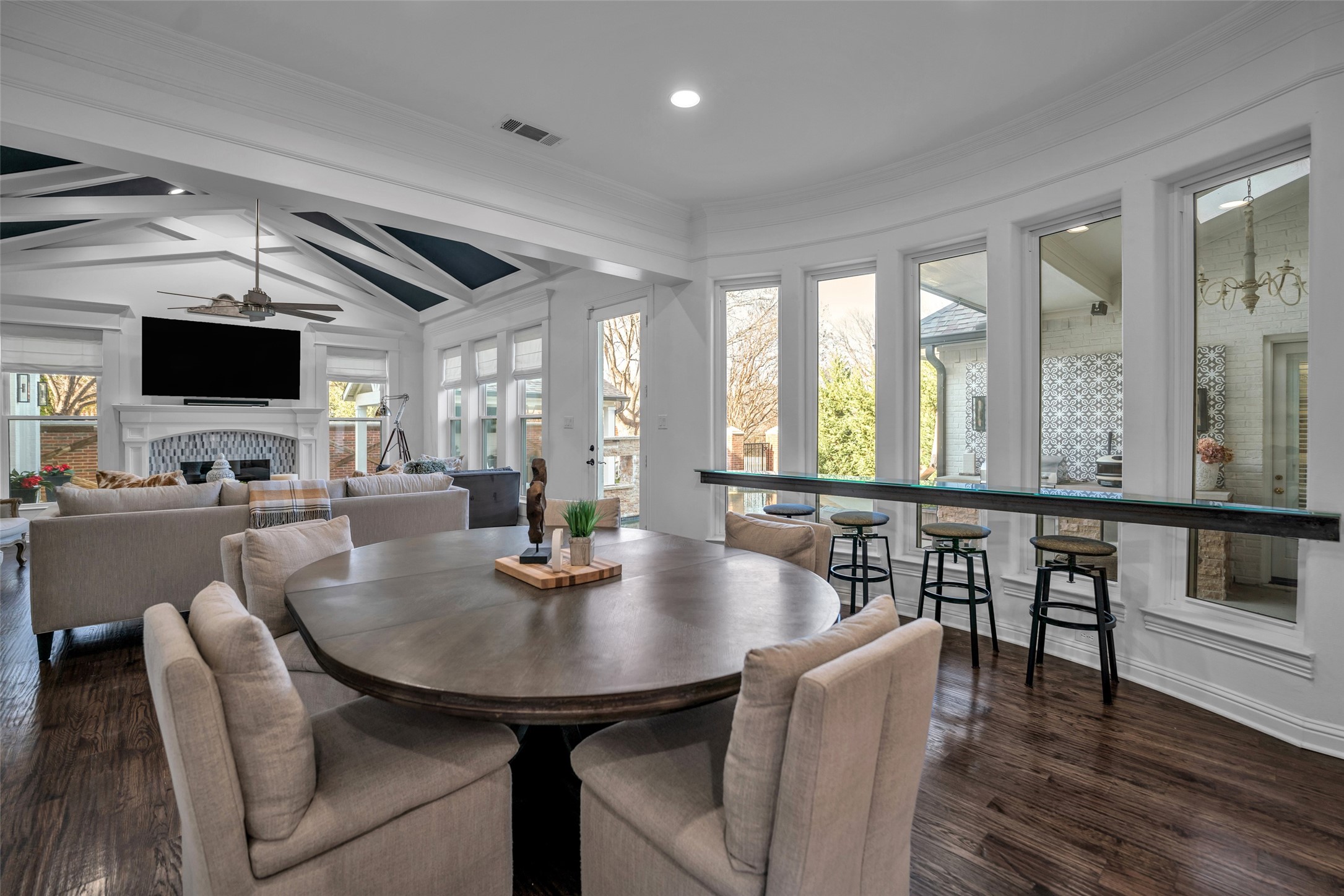 4671 Driftwood Drive
