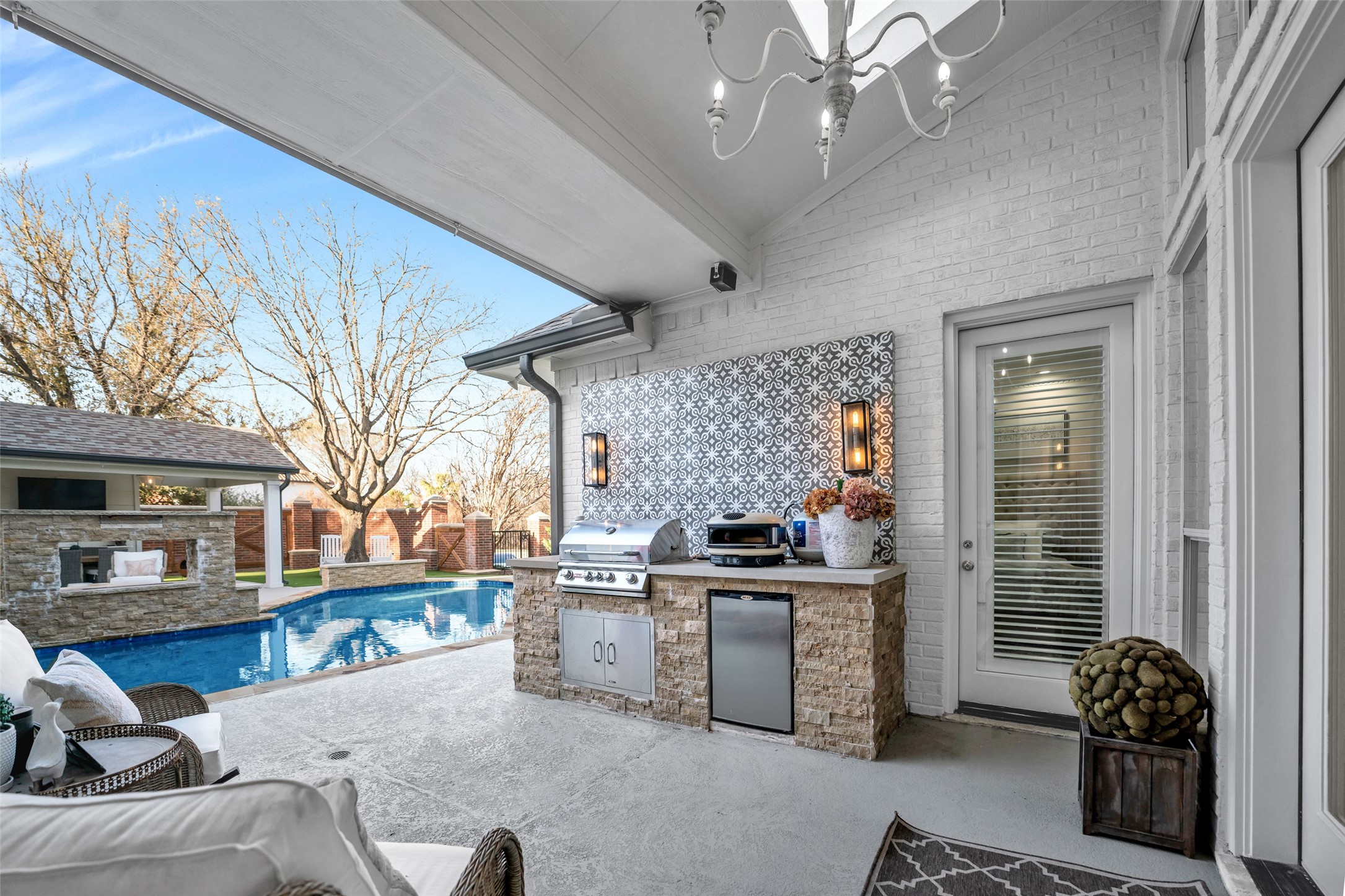 4671 Driftwood Drive