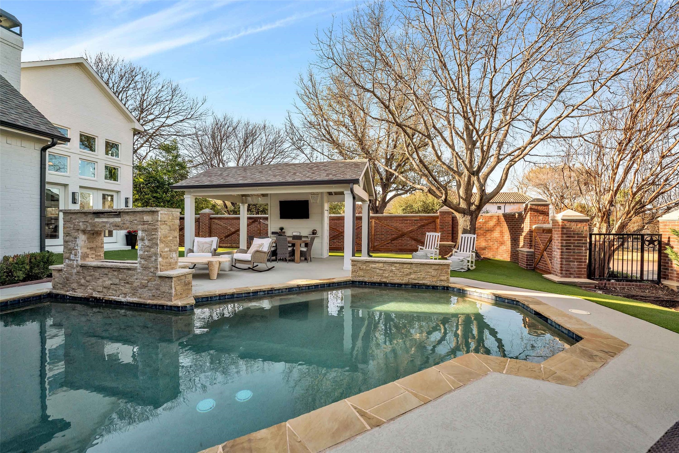 4671 Driftwood Drive